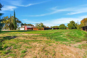 850 W Palmer Circle