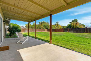 850 W Palmer Circle