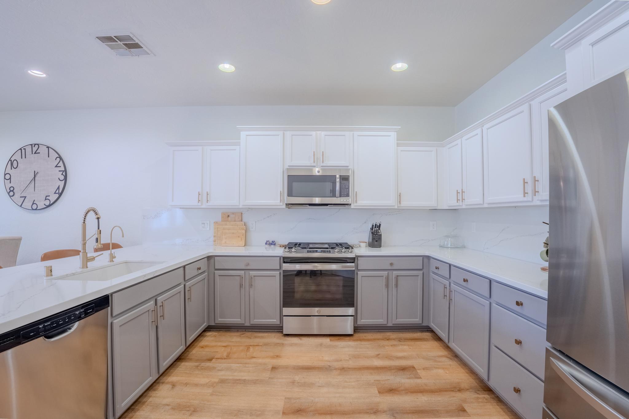2241 N Sallee Court