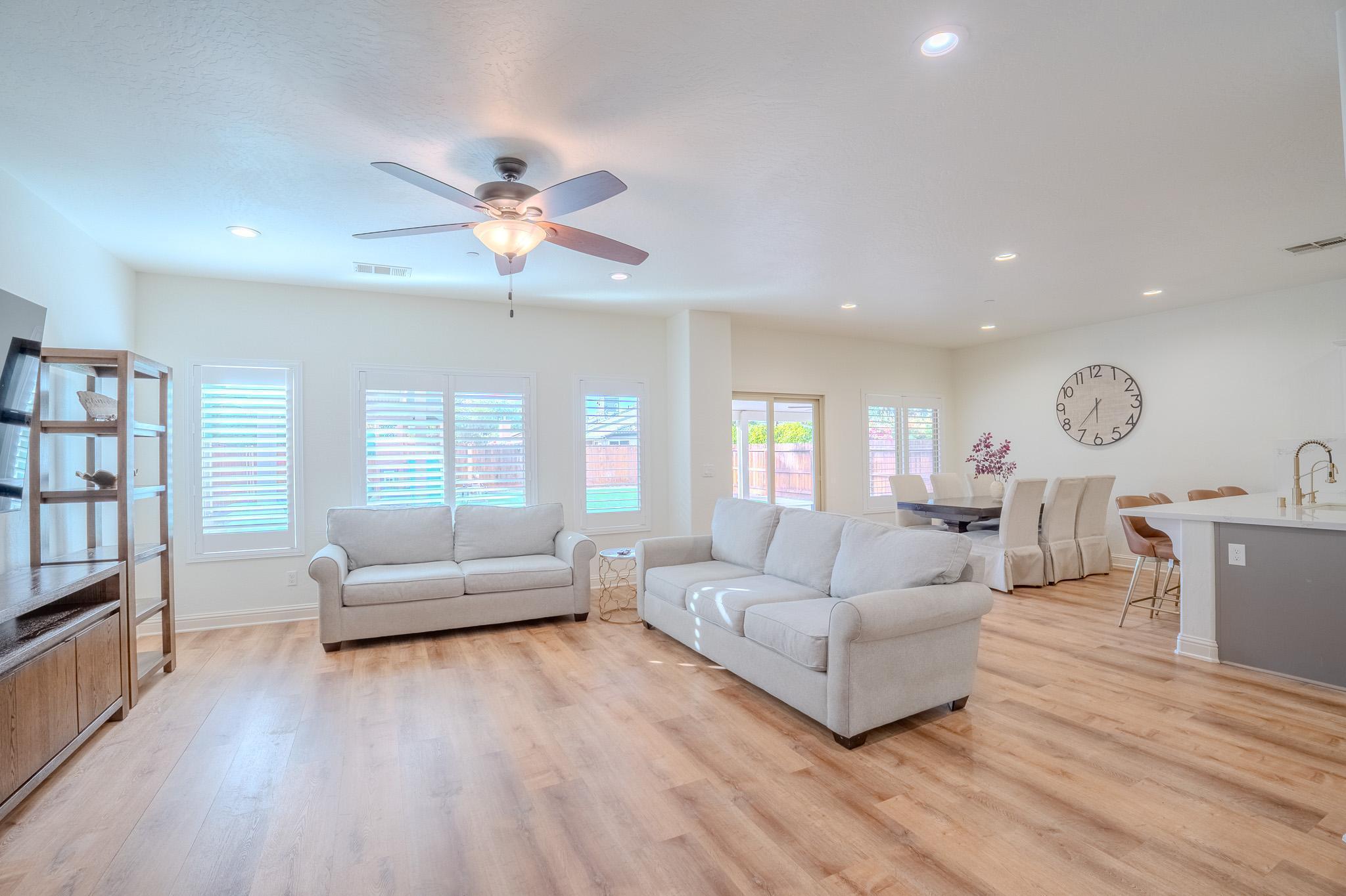 2241 N Sallee Court