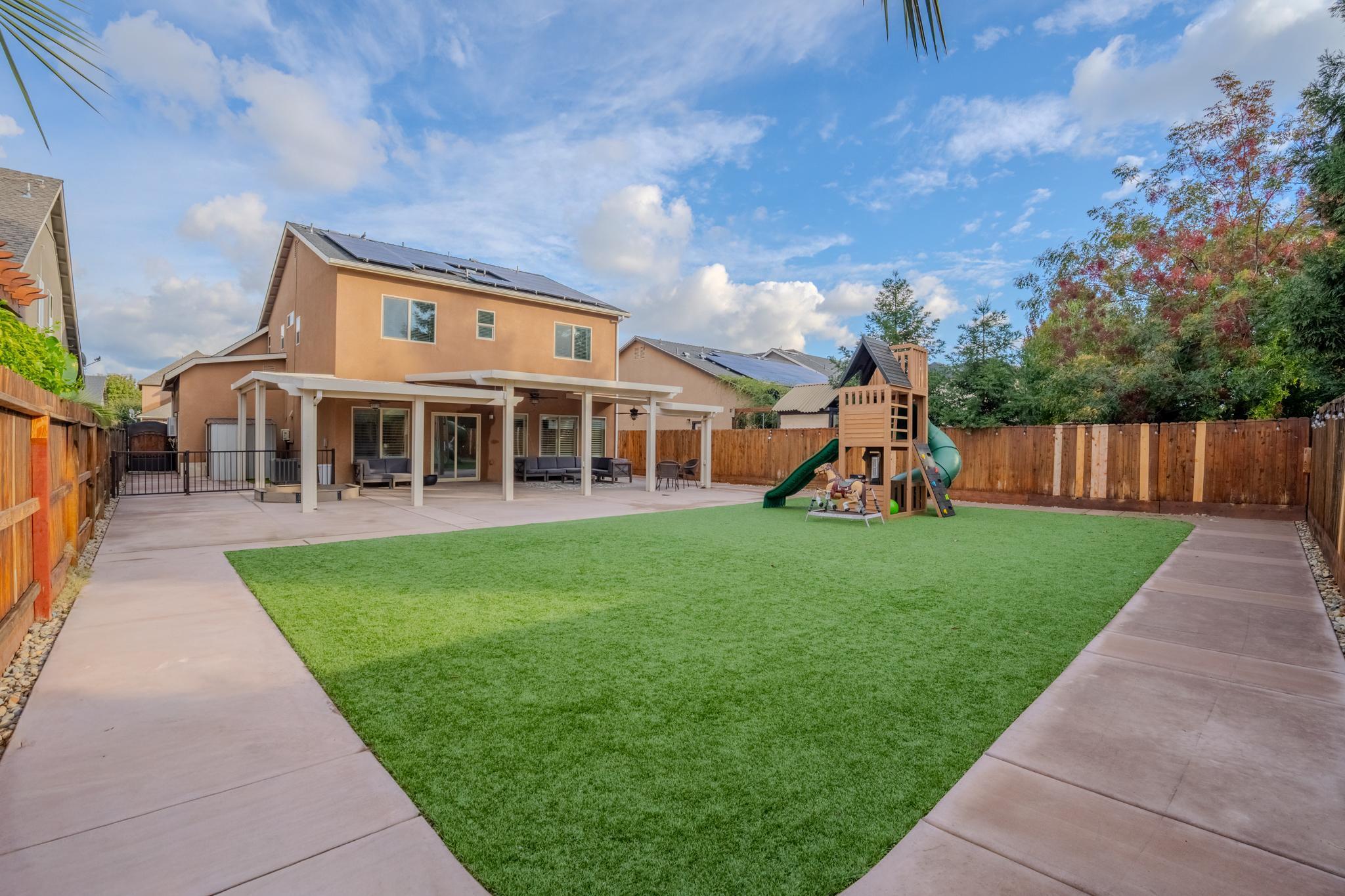 2241 N Sallee Court