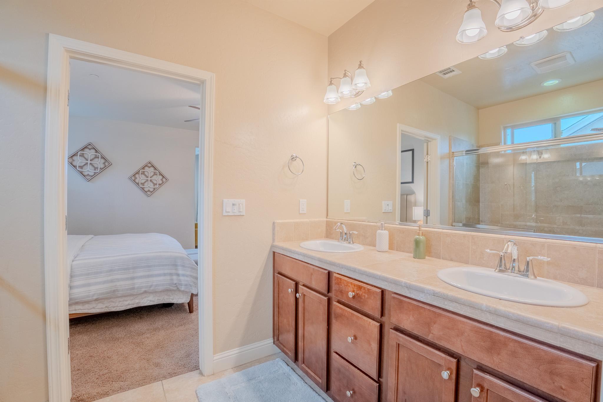 2241 N Sallee Court