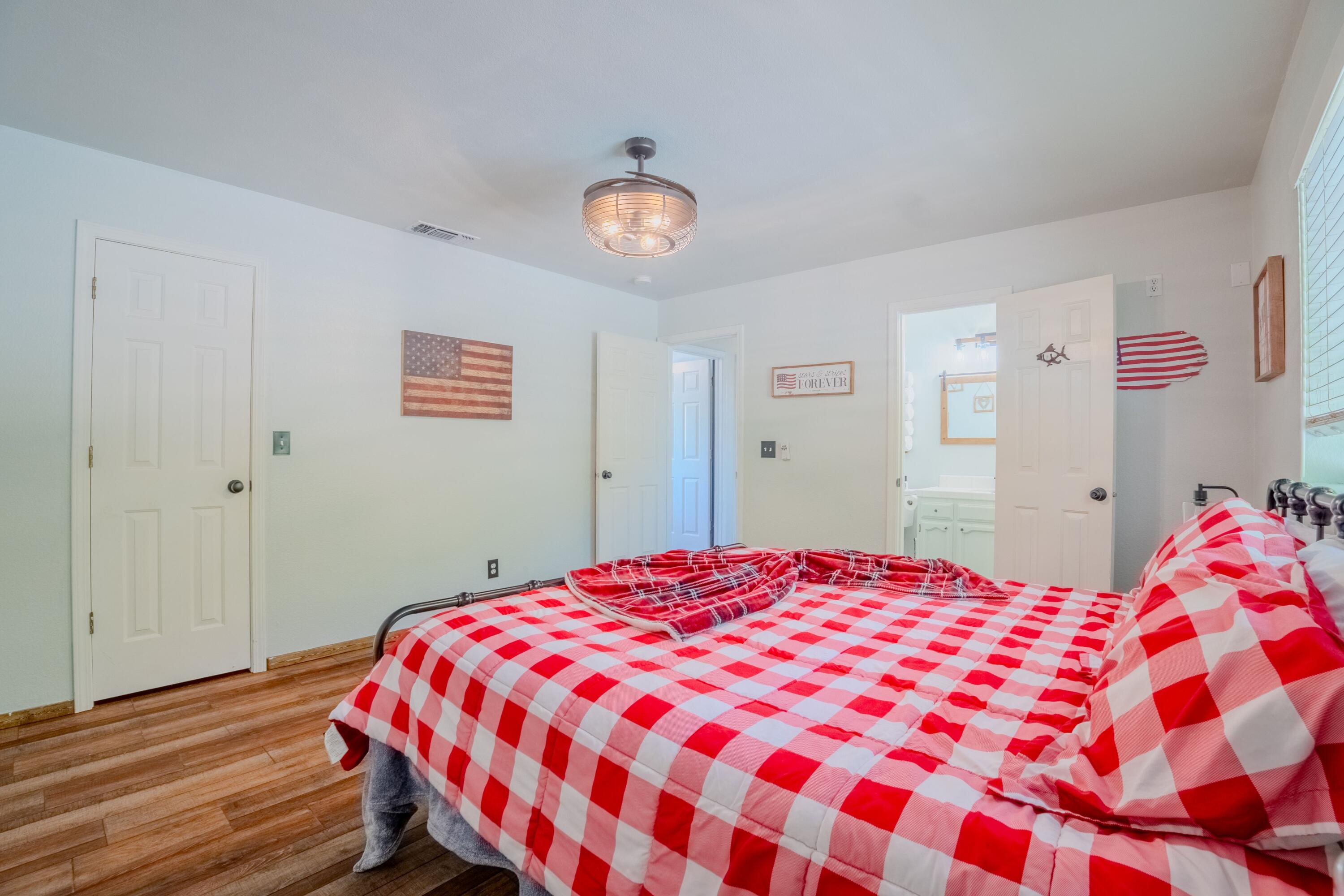 33301 Road 233