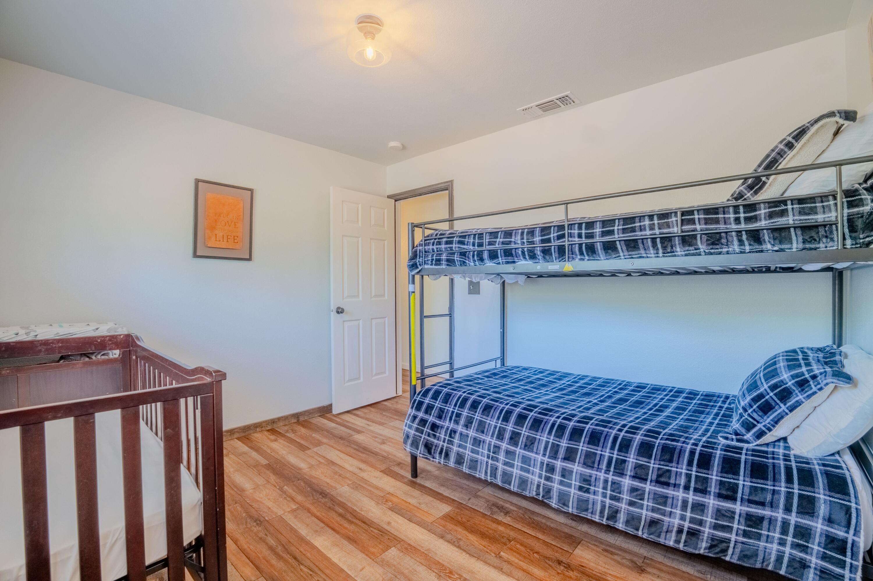 33301 Road 233