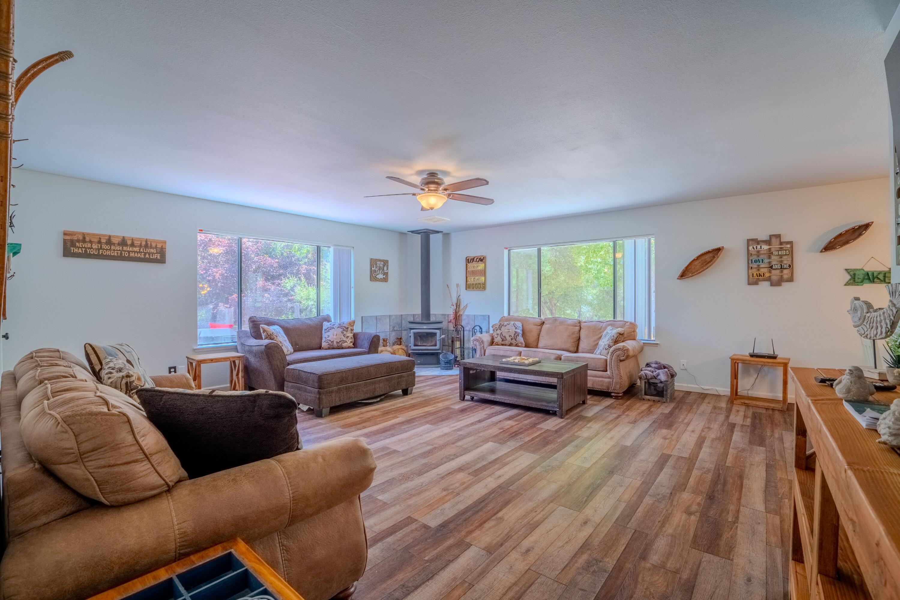 33301 Road 233