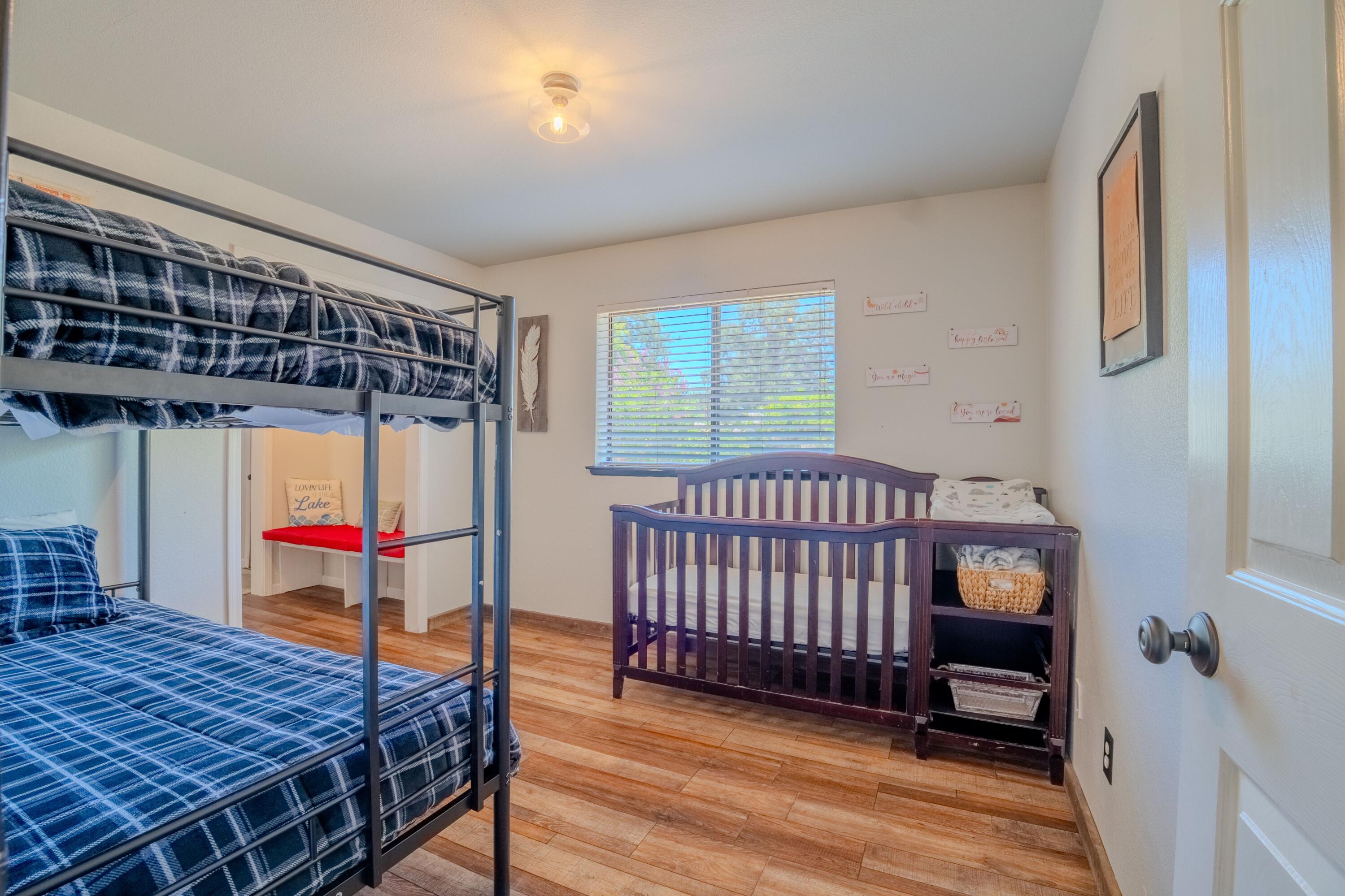 33301 Road 233