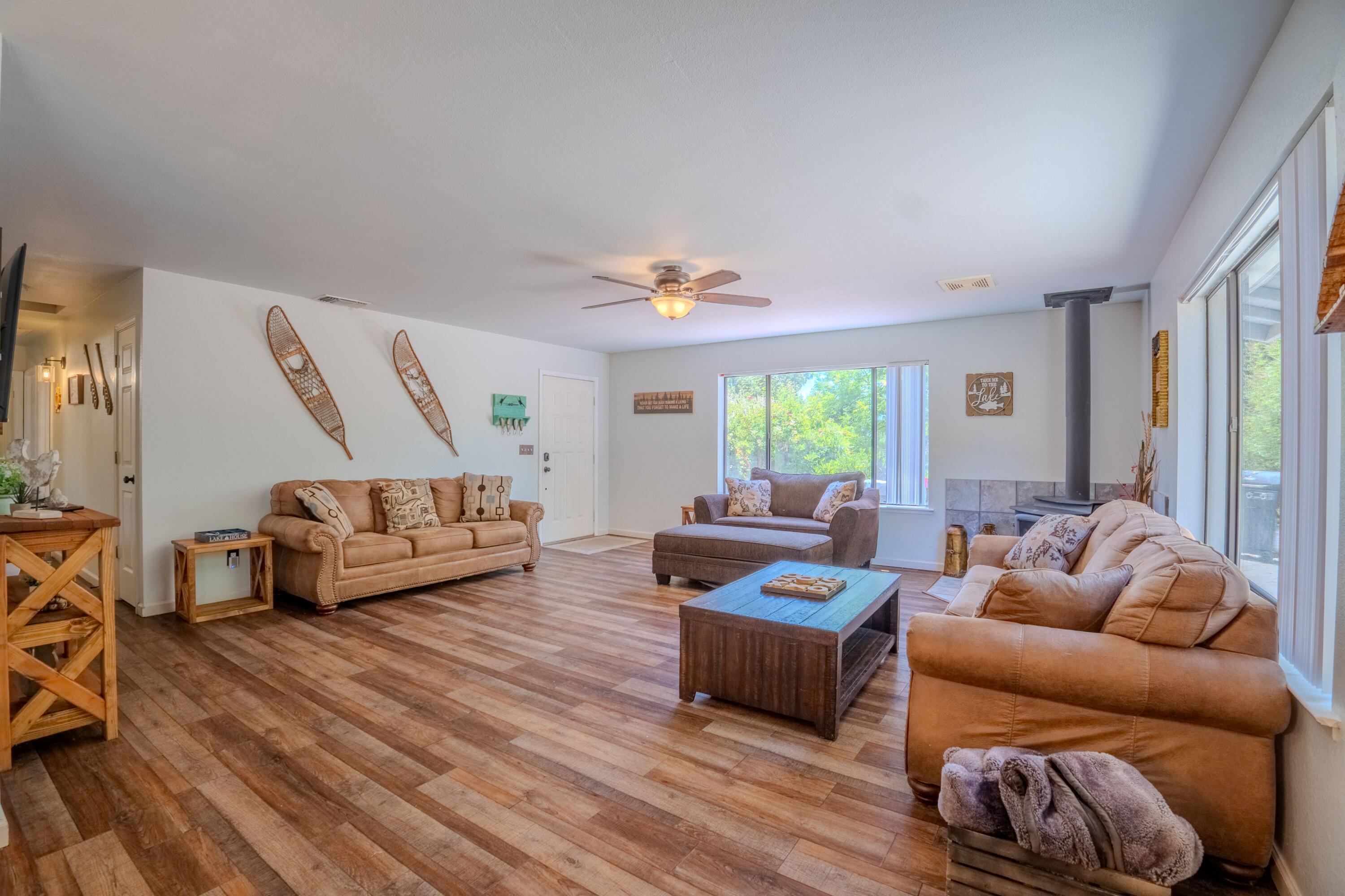 33301 Road 233