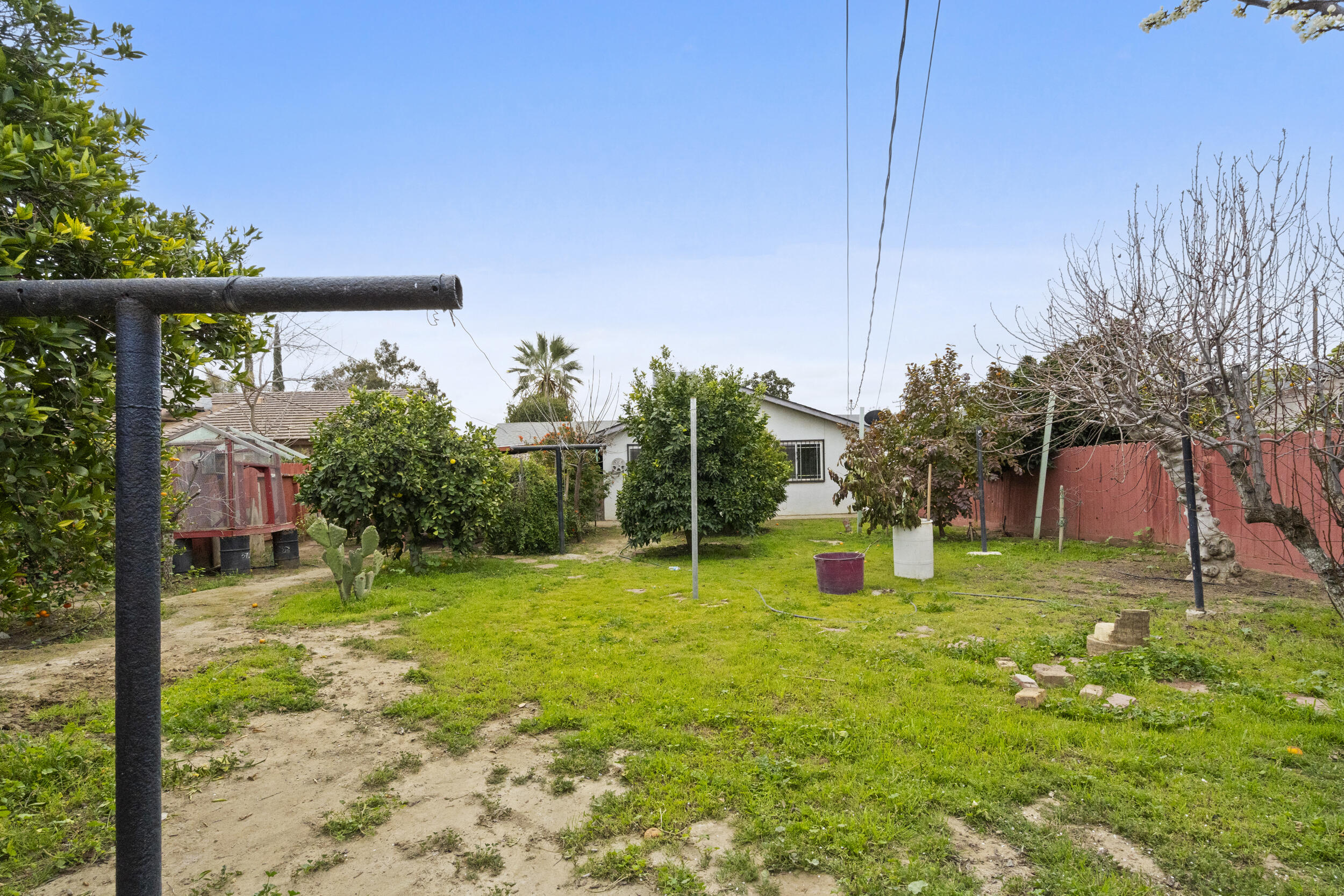 309 E Kern Street