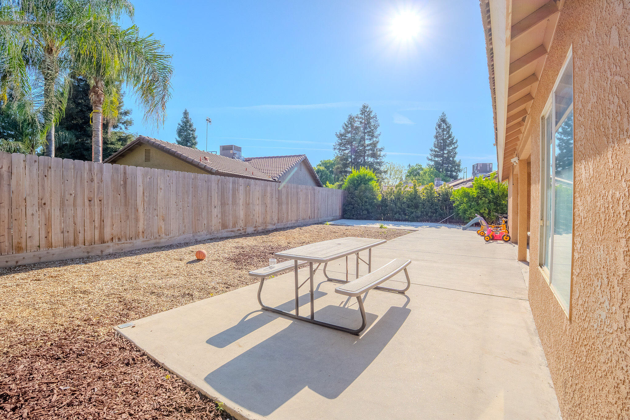 3931 E Elowin Avenue
