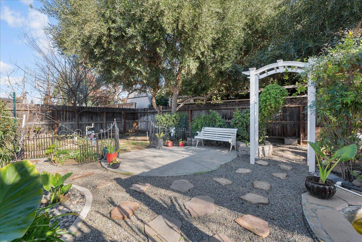 3624 N Jackie Street