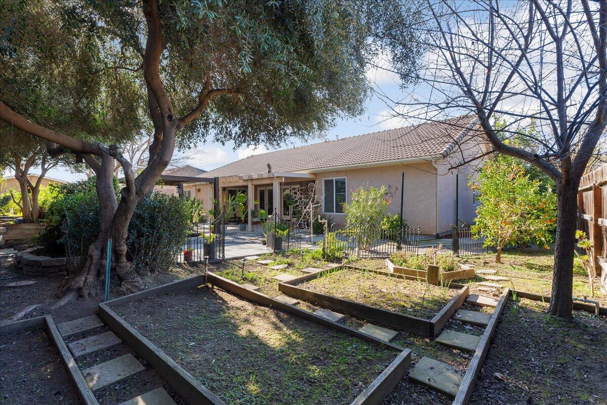3624 N Jackie Street