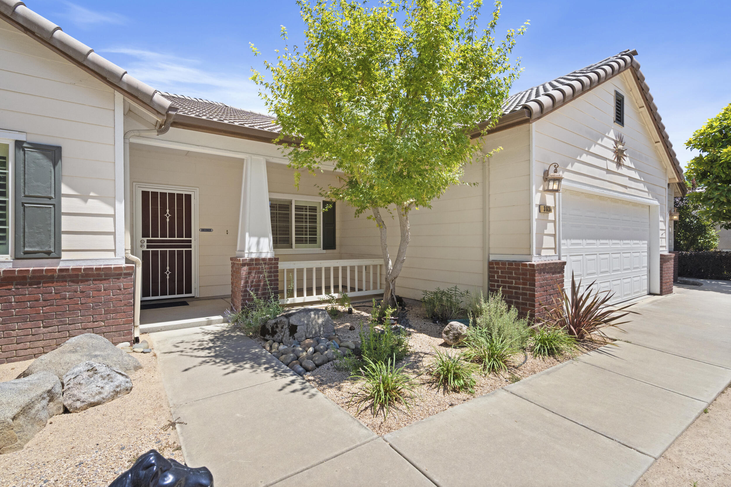 3634 N Jackie Street