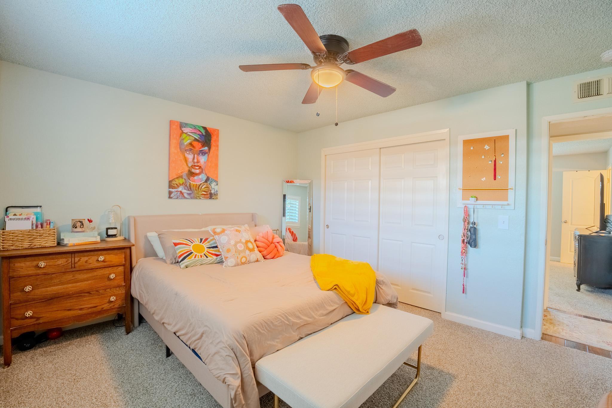 3609 W Evergreen Court