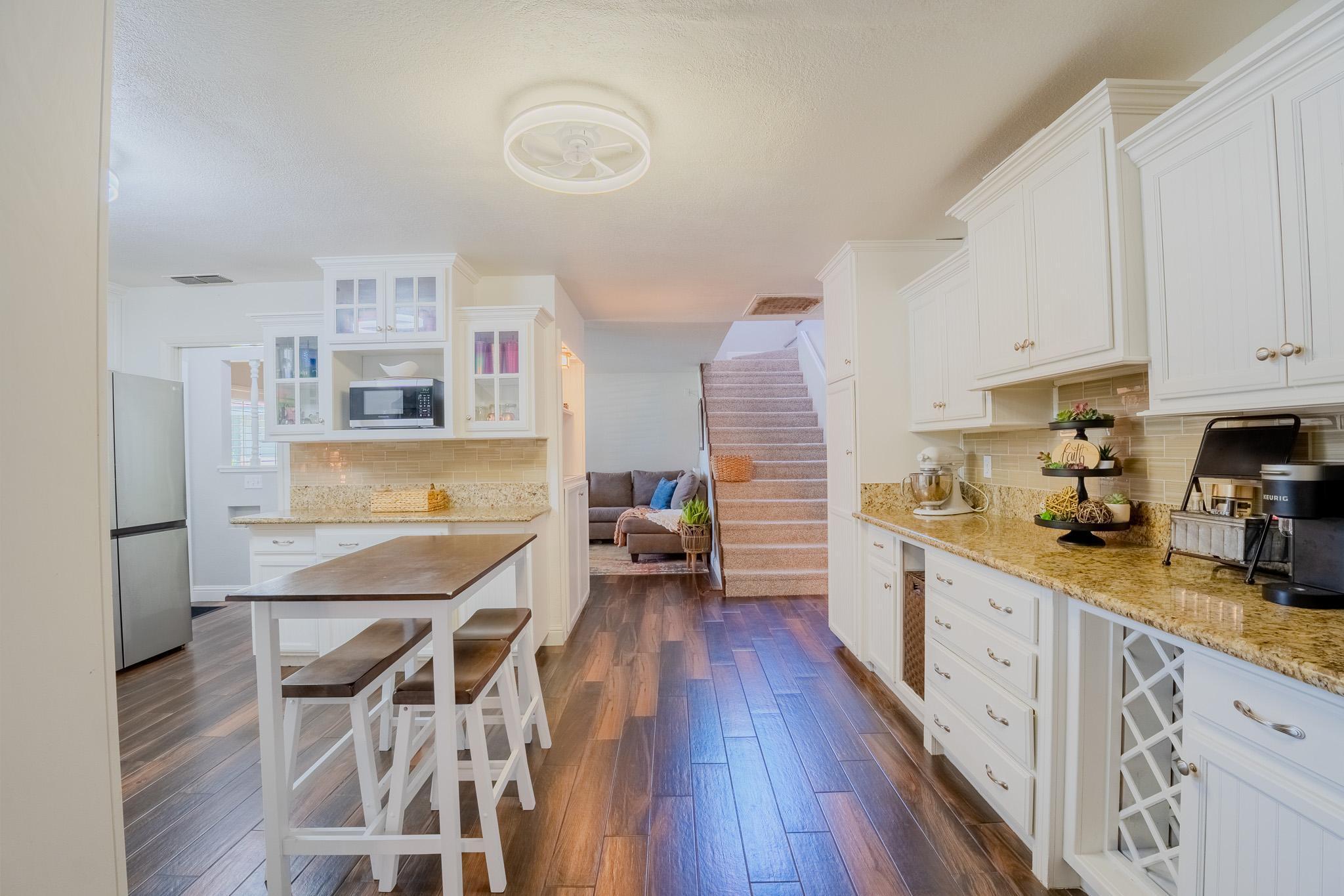 3609 W Evergreen Court