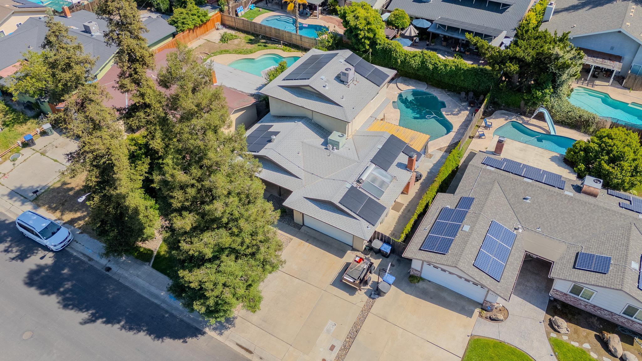 3609 W Evergreen Court