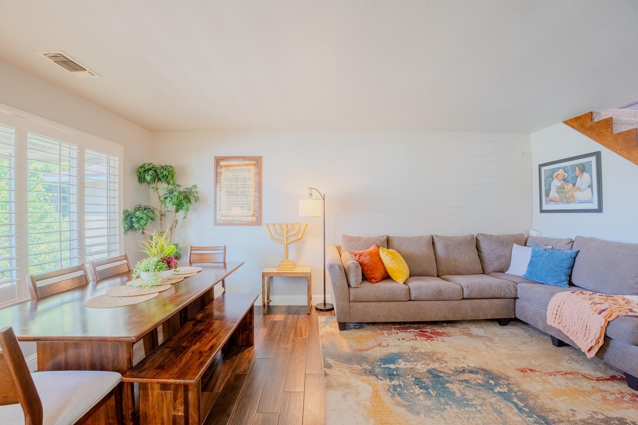 3609 W Evergreen Court