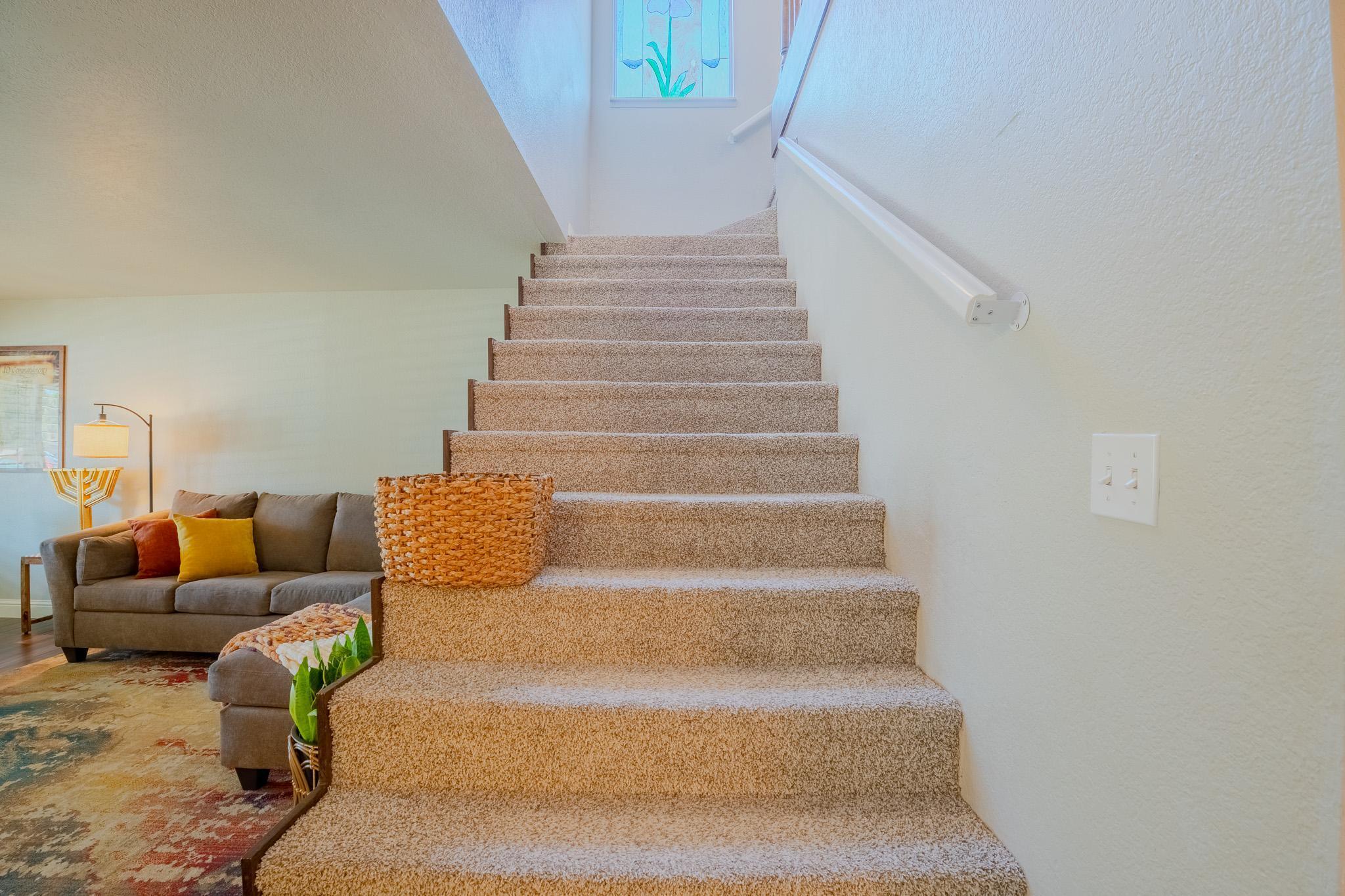 3609 W Evergreen Court