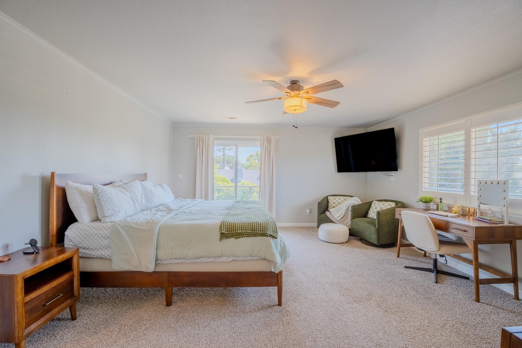 3609 W Evergreen Court