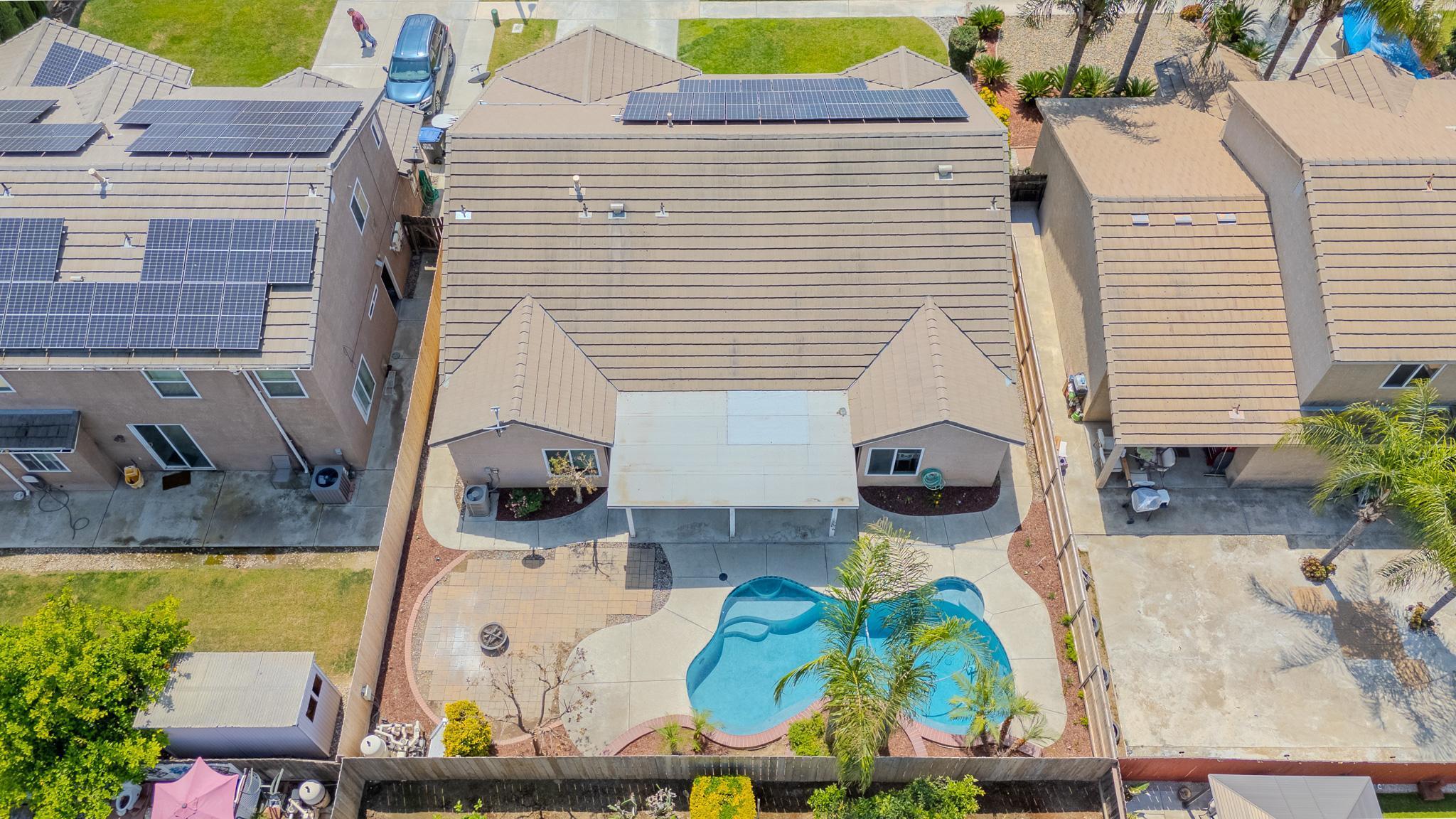 626 W Loyola Avenue