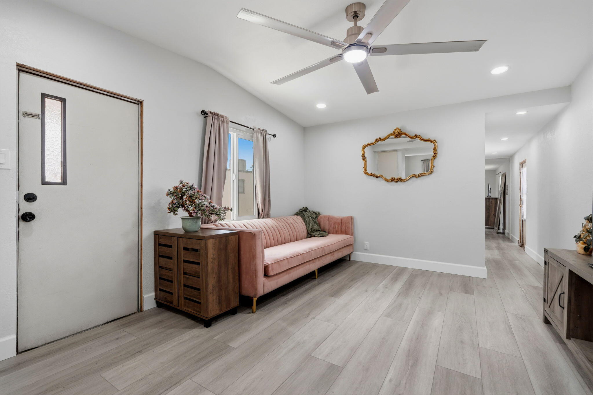 12846 W Lacey Boulevard, 15