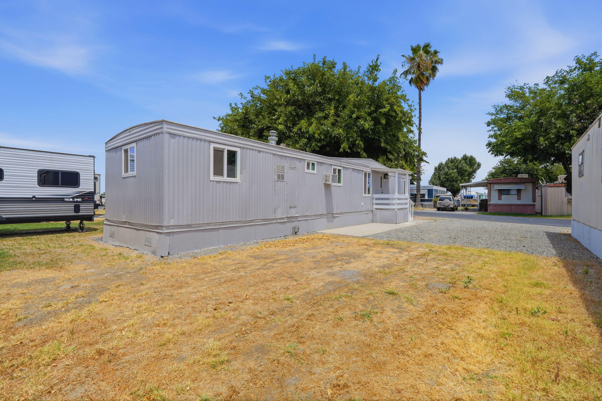12846 W Lacey Boulevard, 15