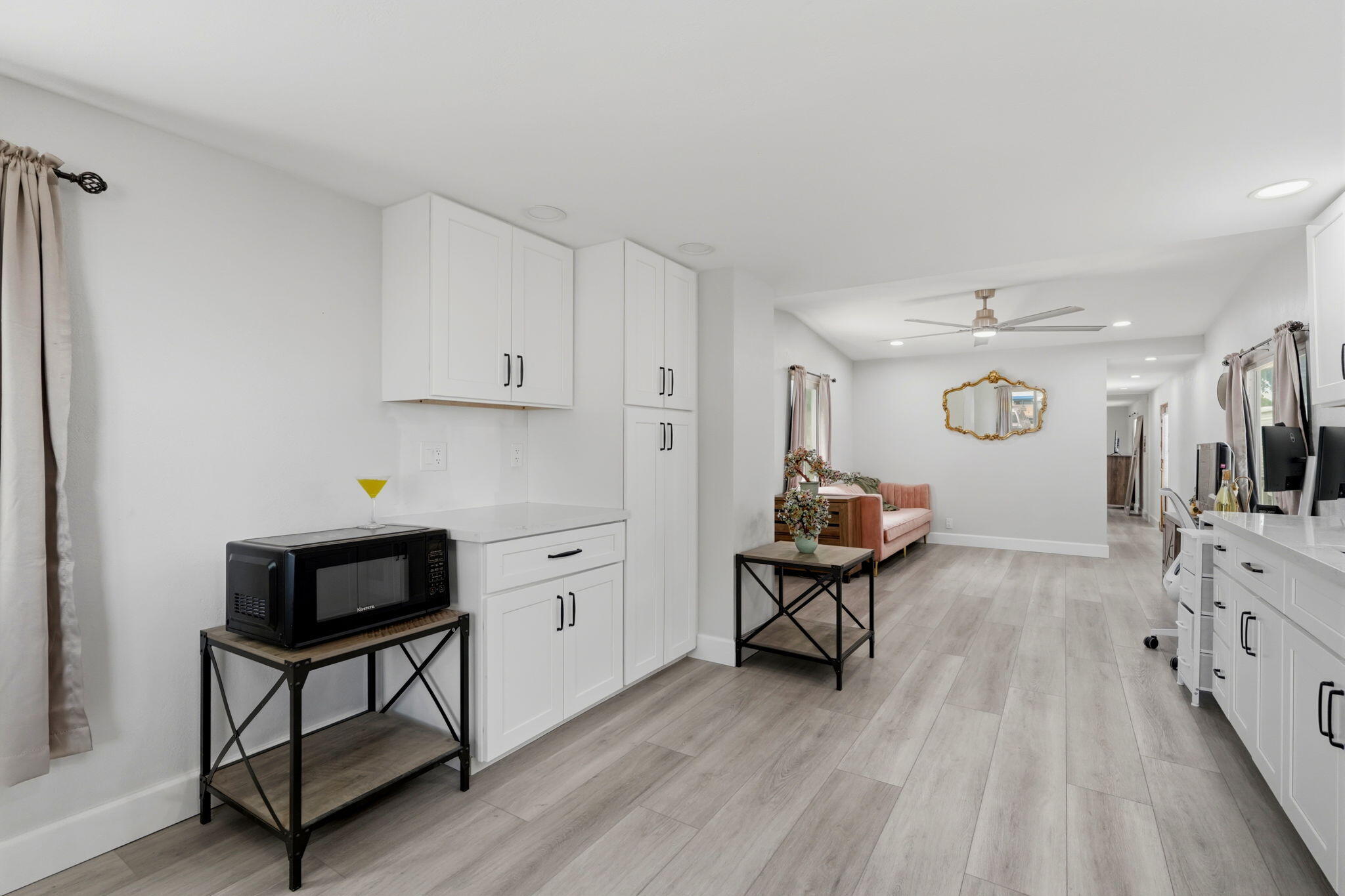 12846 W Lacey Boulevard, 15