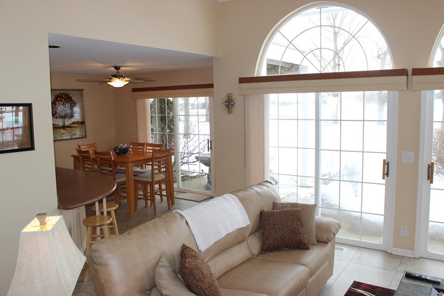 887 Eagleton Dr 46-16