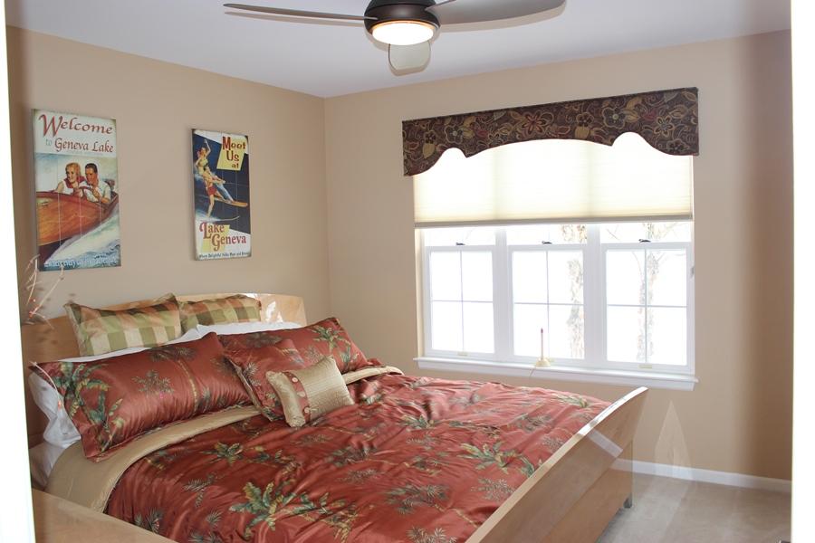 887 Eagleton Dr 46-16