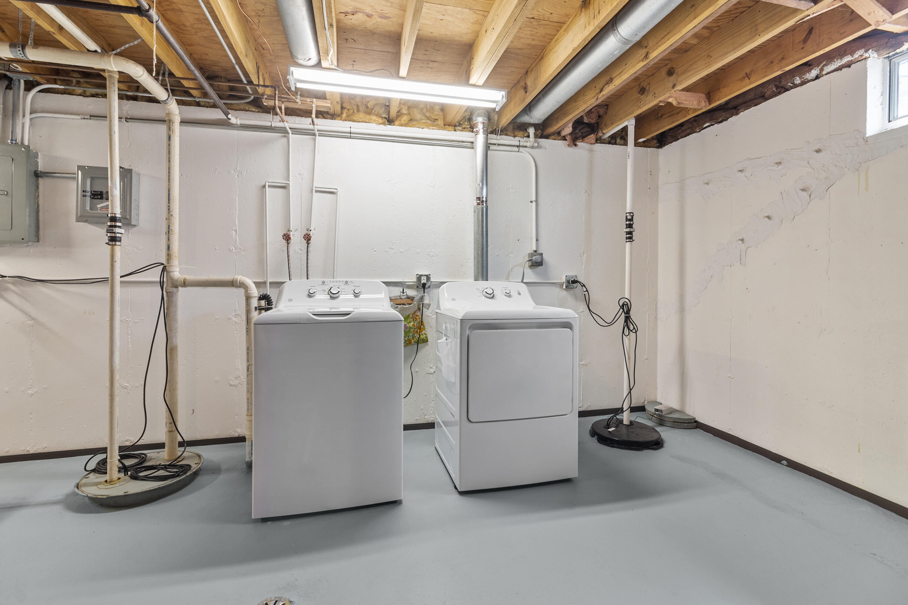 12567 Timber Ridge Dr