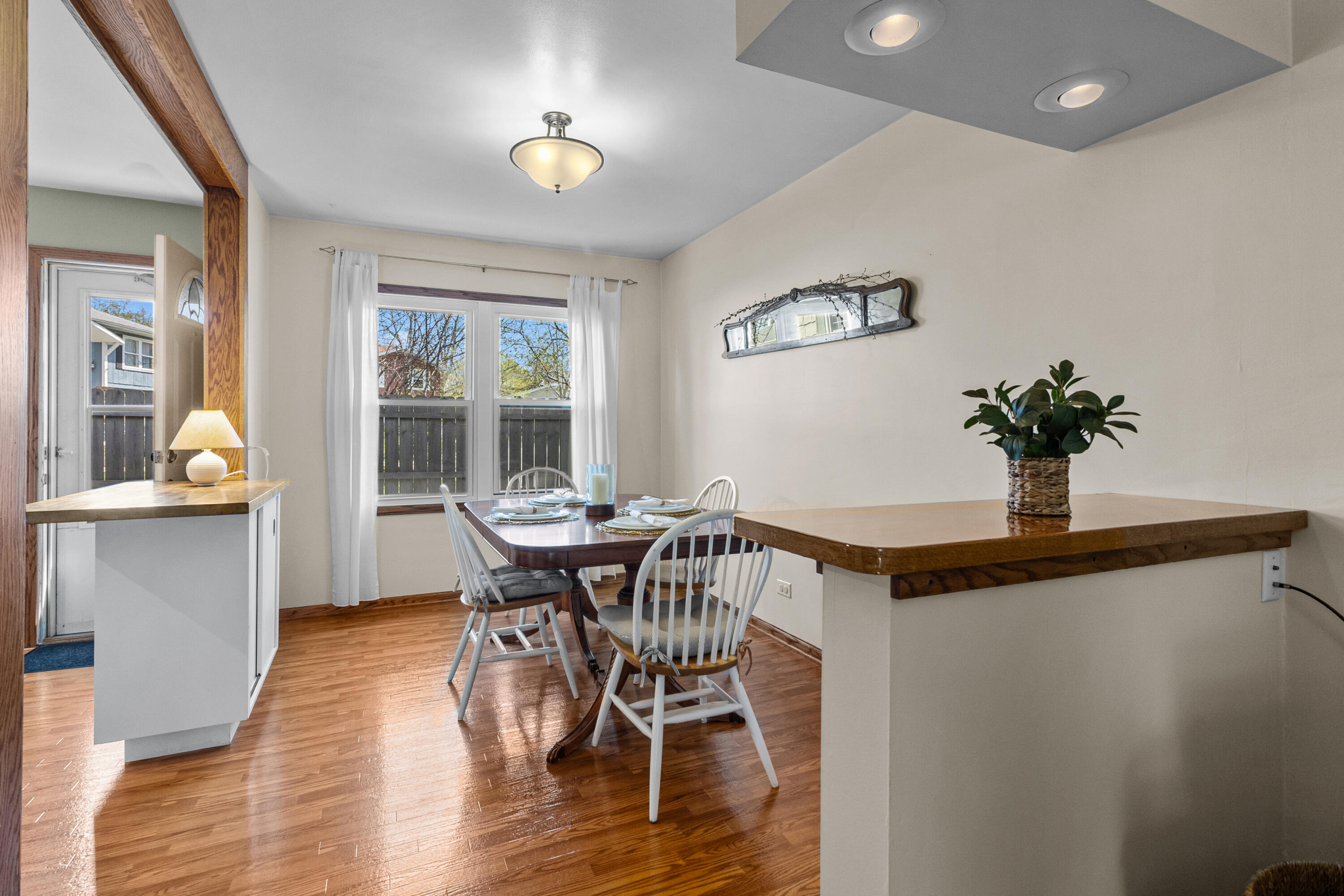 12567 Timber Ridge Dr