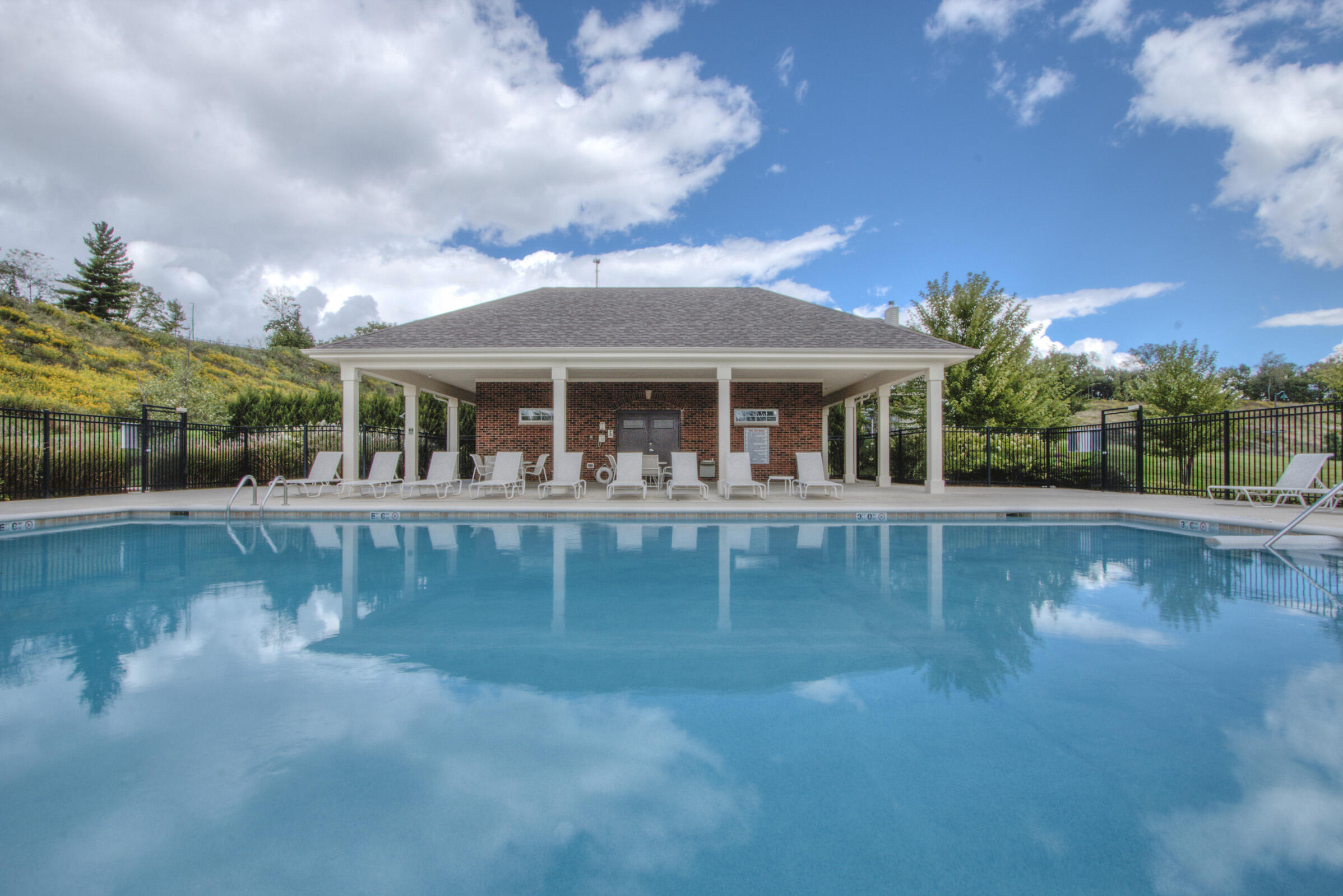 133 Lake VIsta Cir