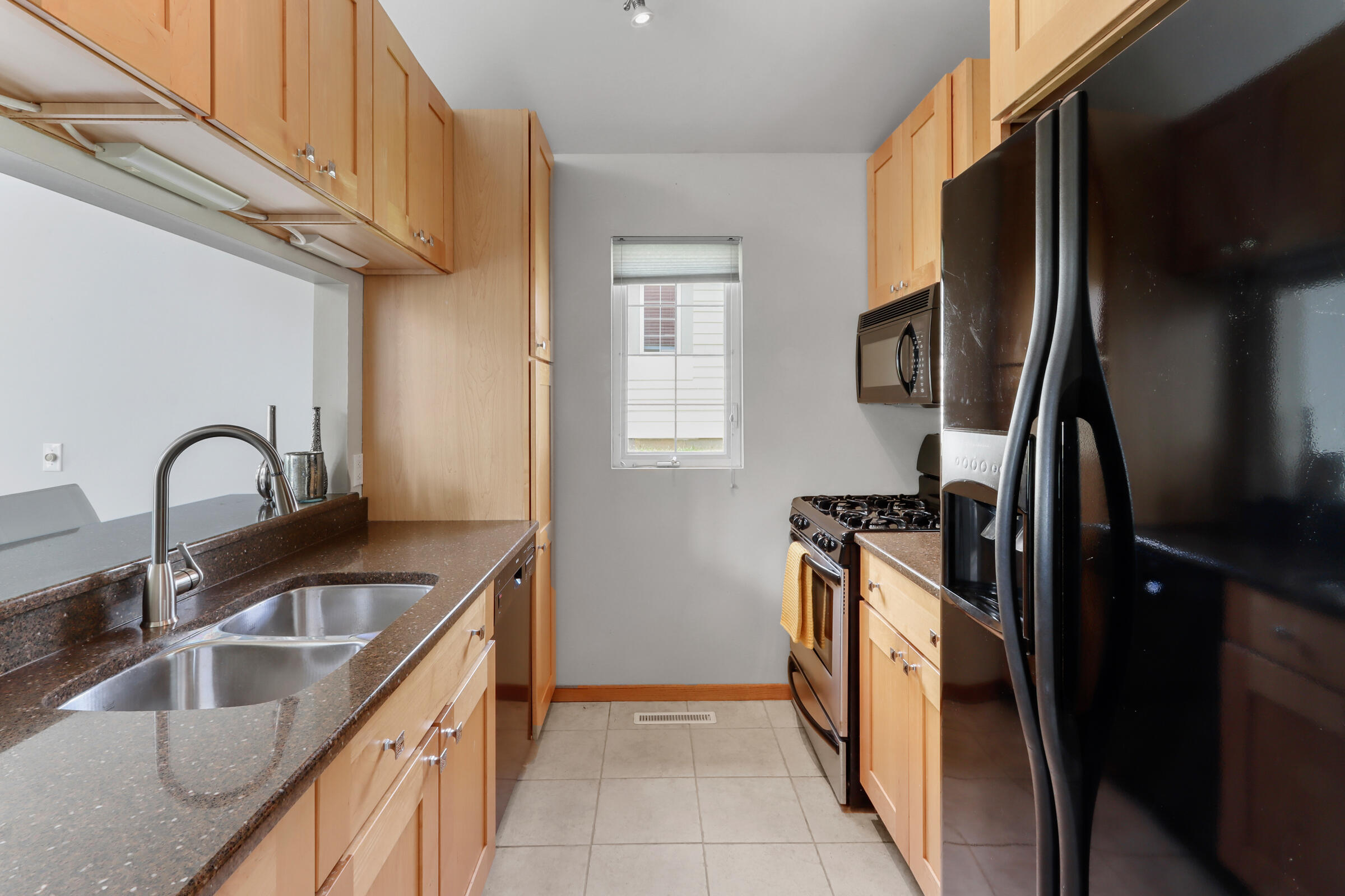 1666 Cottage Dr
