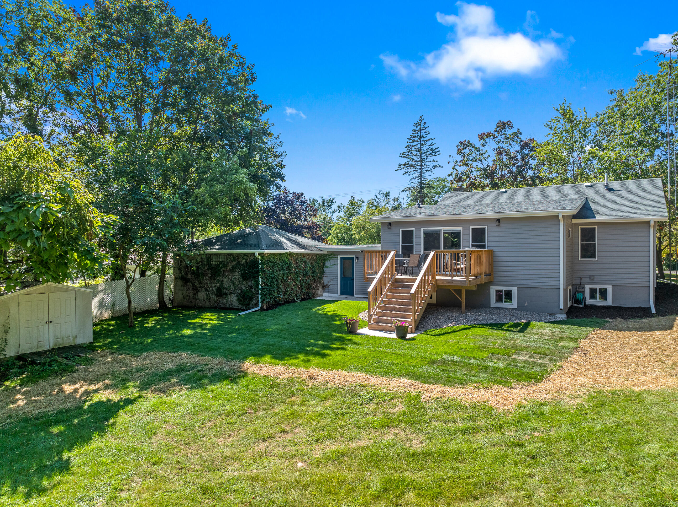 N2810 Highway 67 -