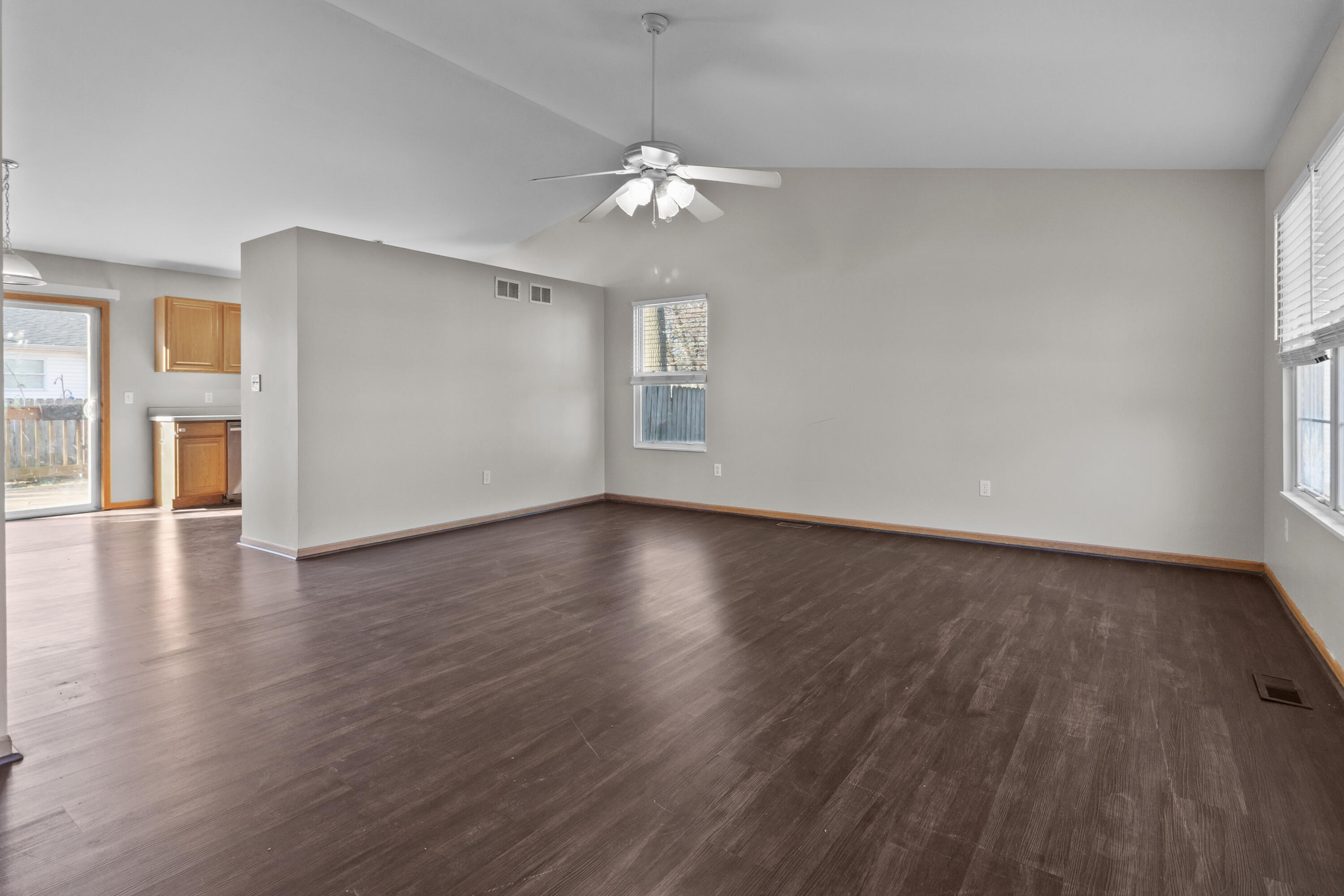 W819 Florence Rd