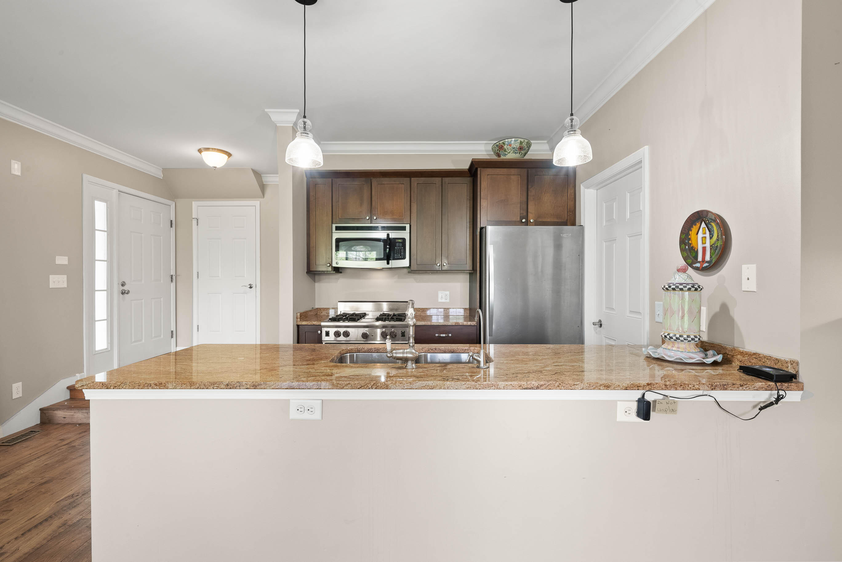 710 Geneva National Ave N Unit: 6-23