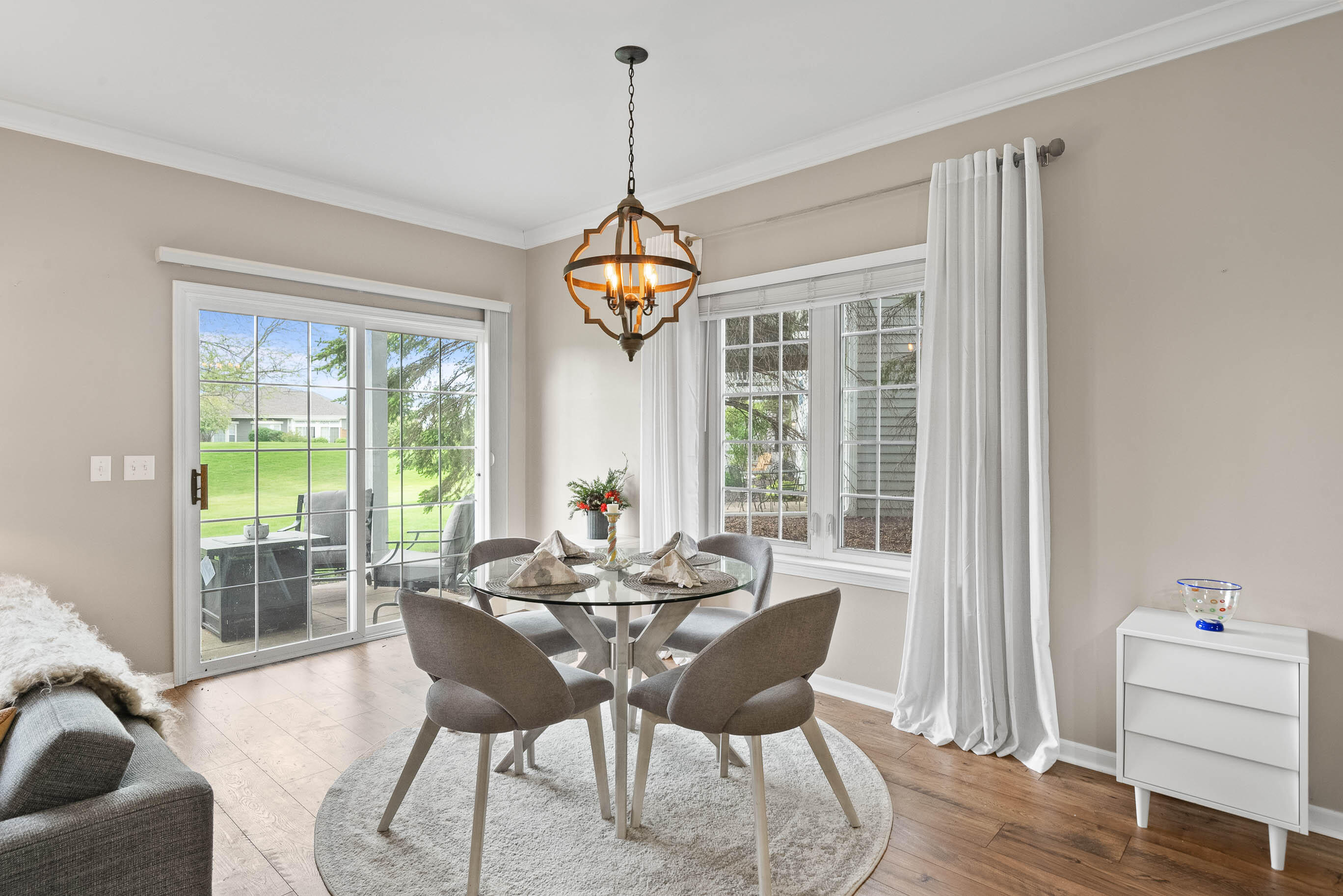 710 Geneva National Ave N Unit: 6-23