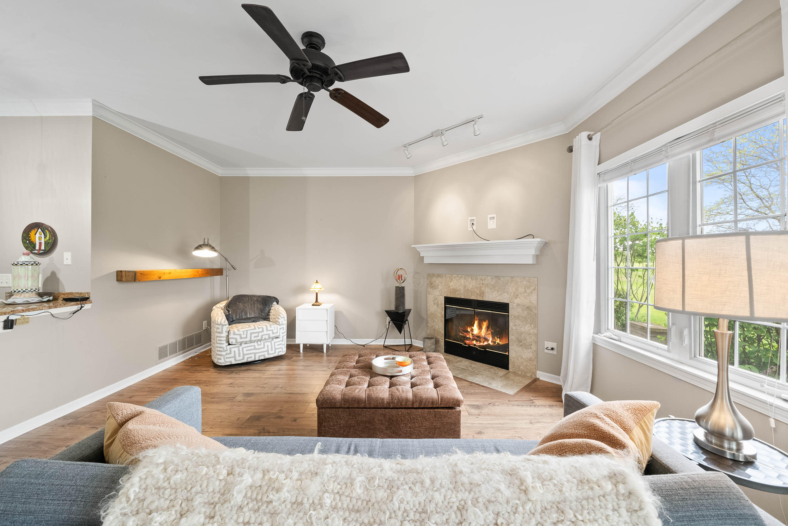 710 Geneva National Ave N Unit: 6-23