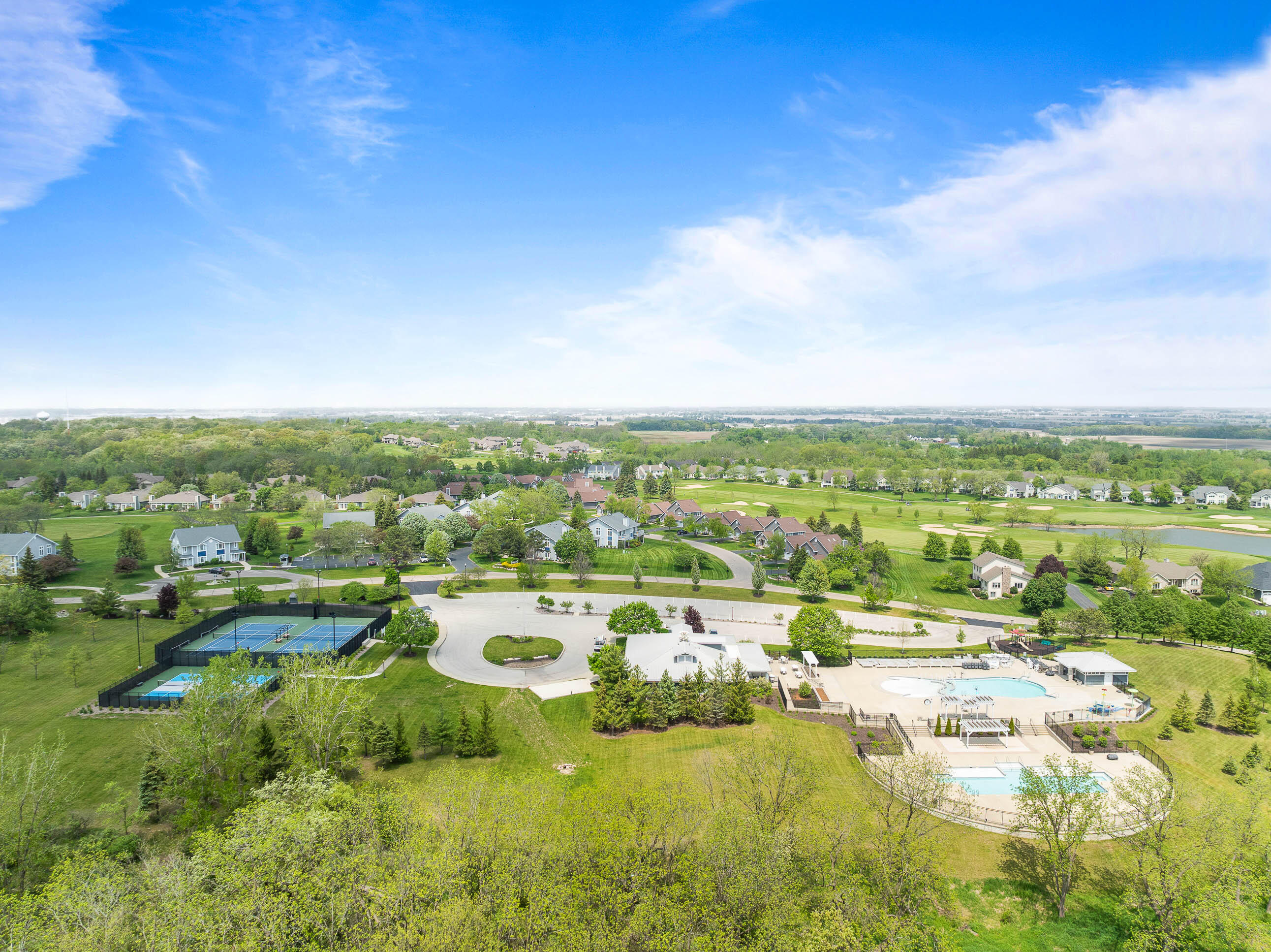 710 Geneva National Ave N Unit: 6-23