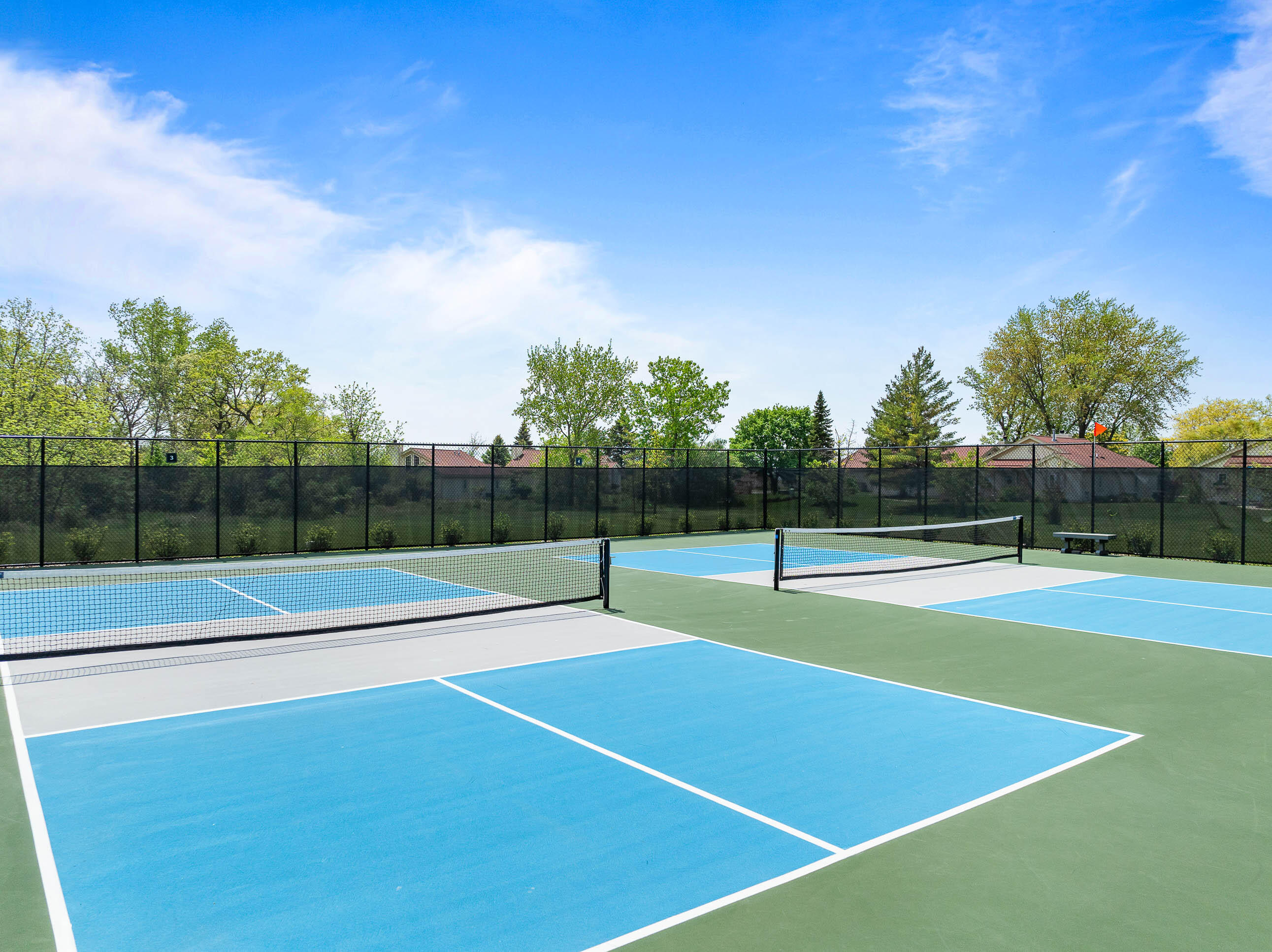 710 Geneva National Ave N Unit: 6-23