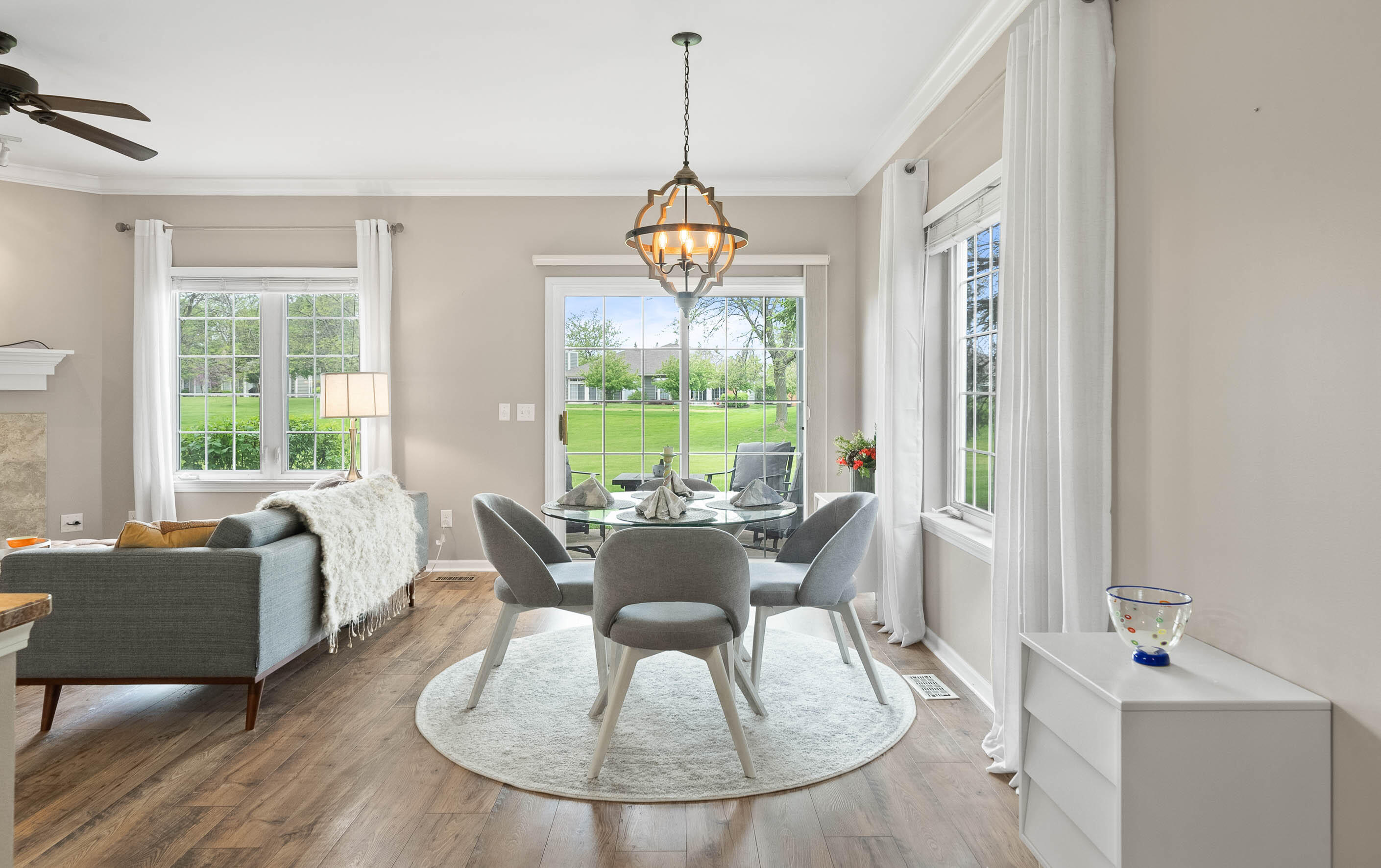 710 Geneva National Ave N Unit: 6-23