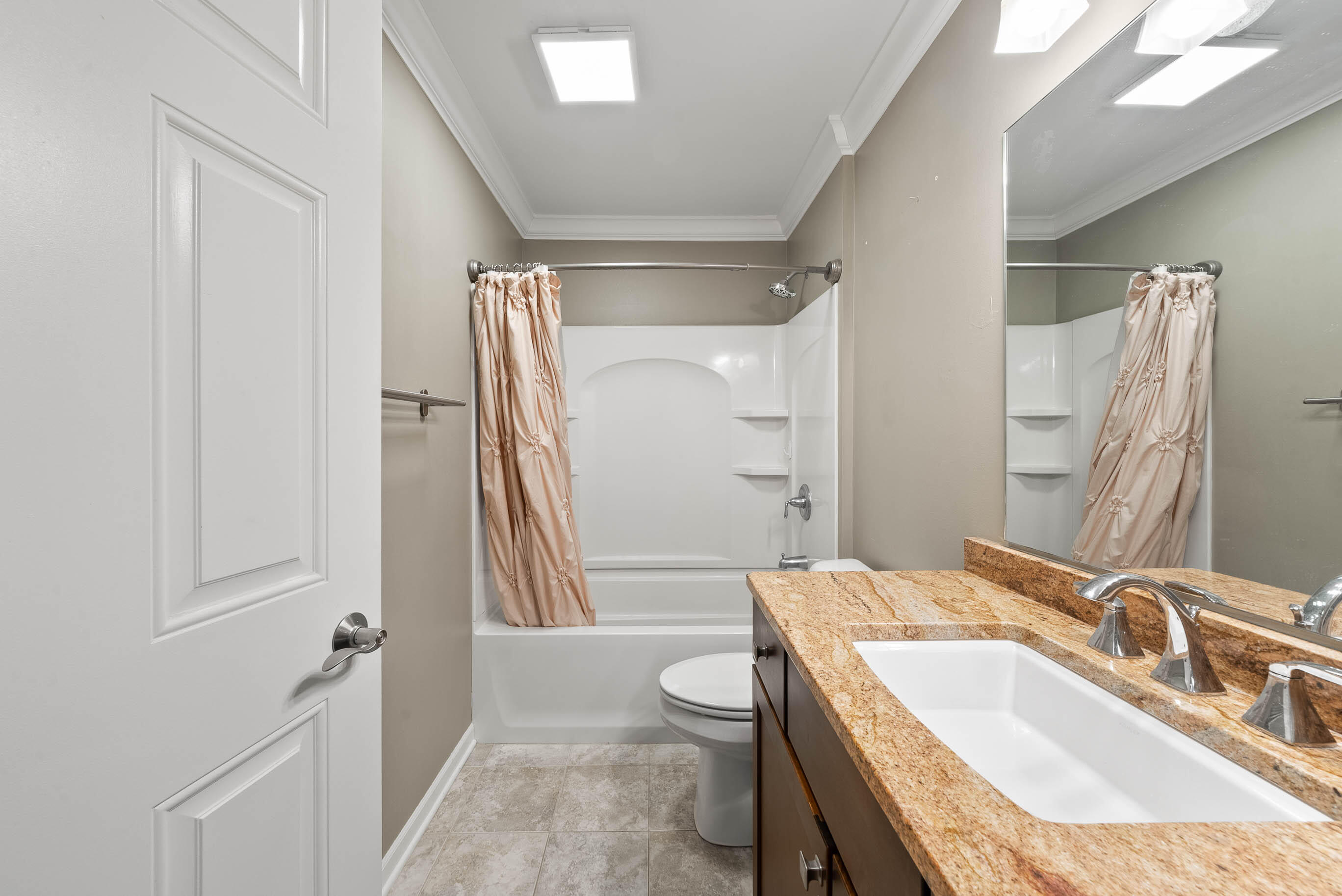 710 Geneva National Ave N Unit: 6-23