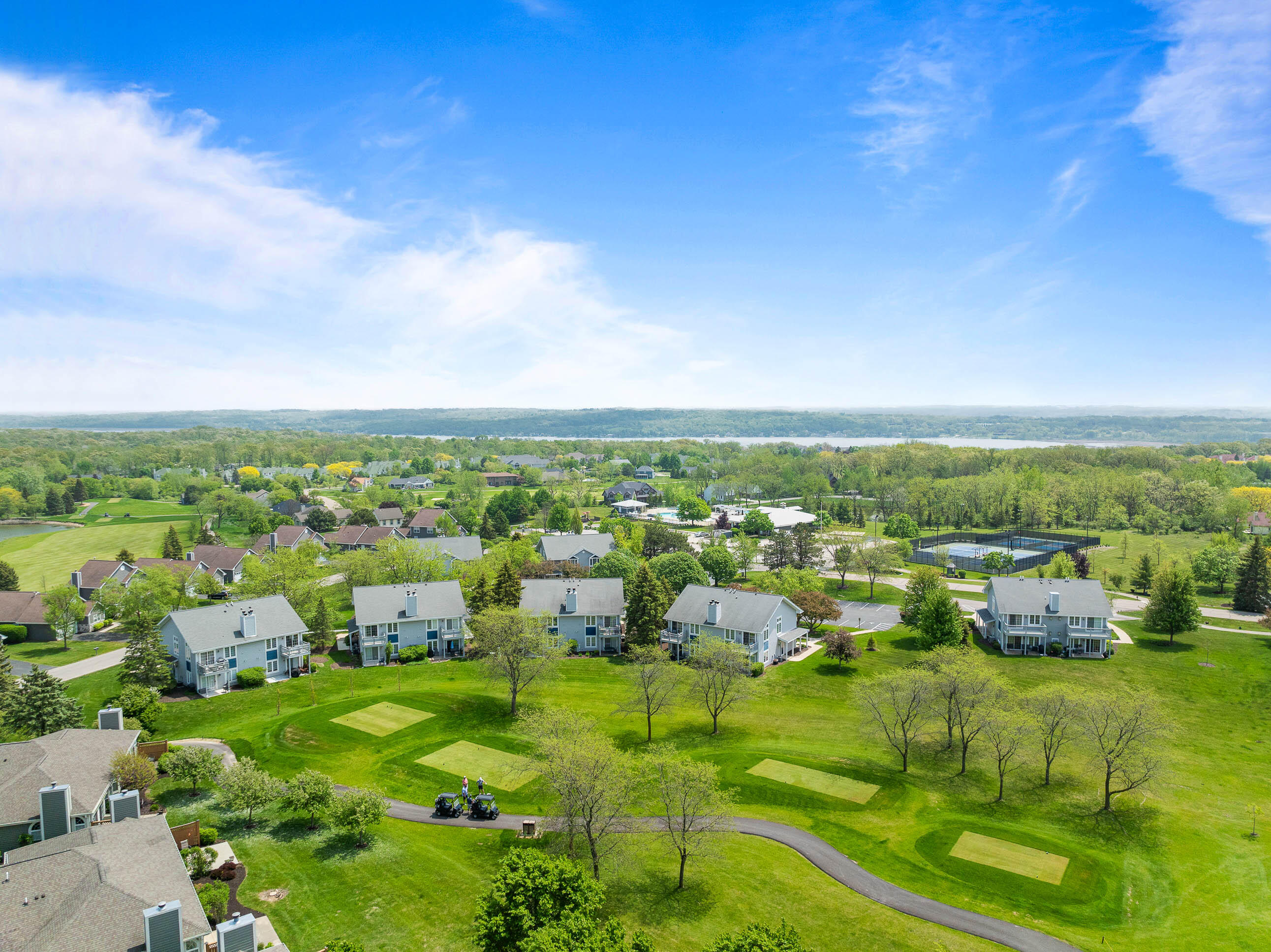 710 Geneva National Ave N Unit: 6-23