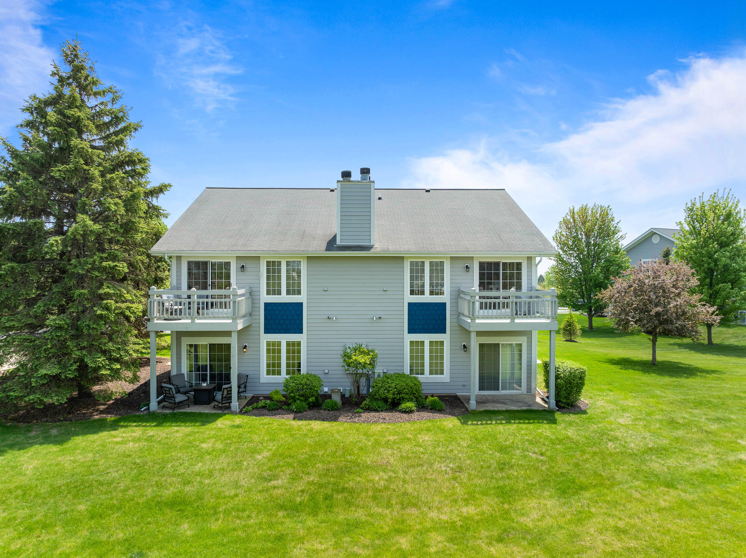 710 Geneva National Ave N Unit: 6-23