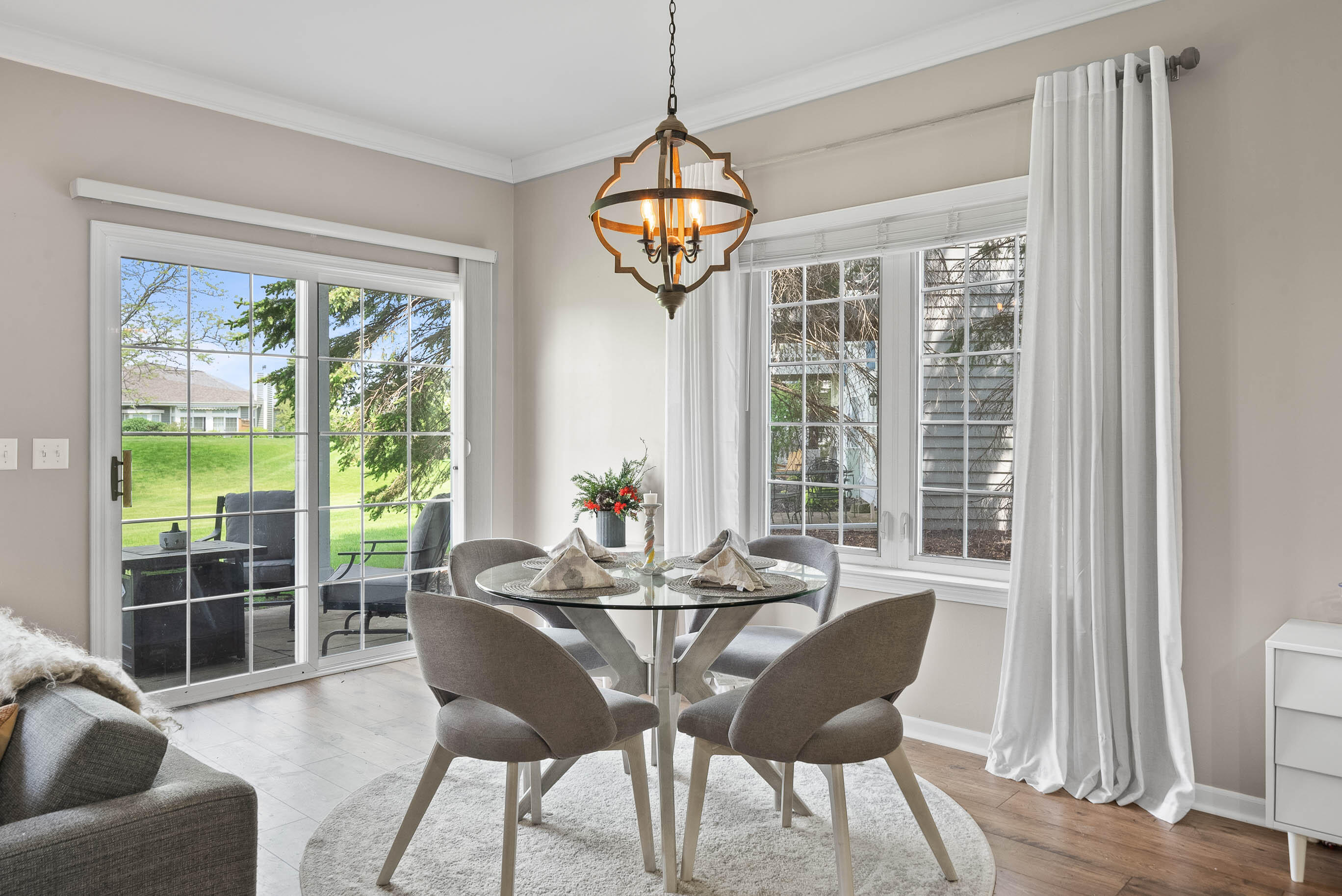 710 Geneva National Ave N Unit: 6-23