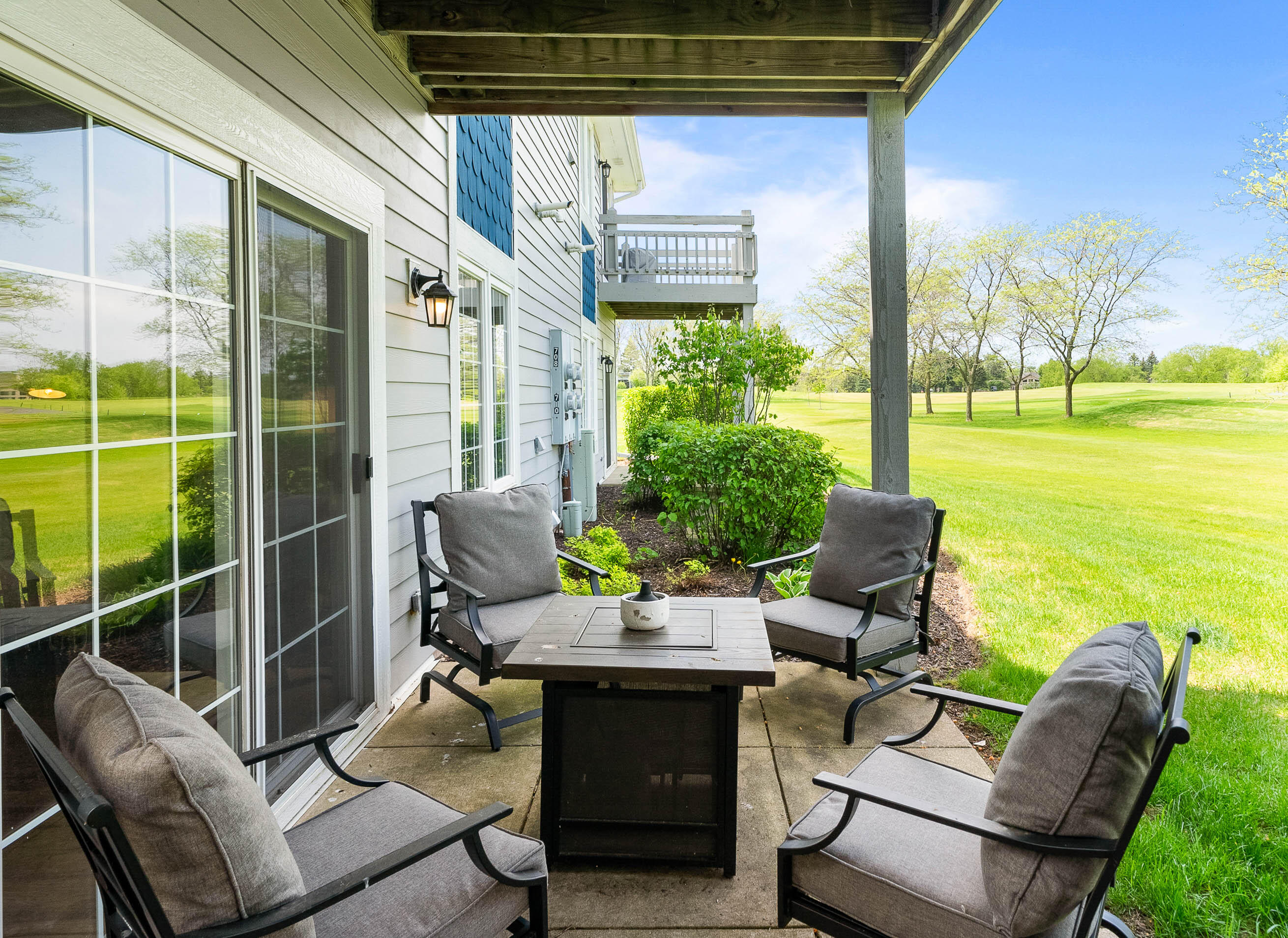 710 Geneva National Ave N Unit: 6-23