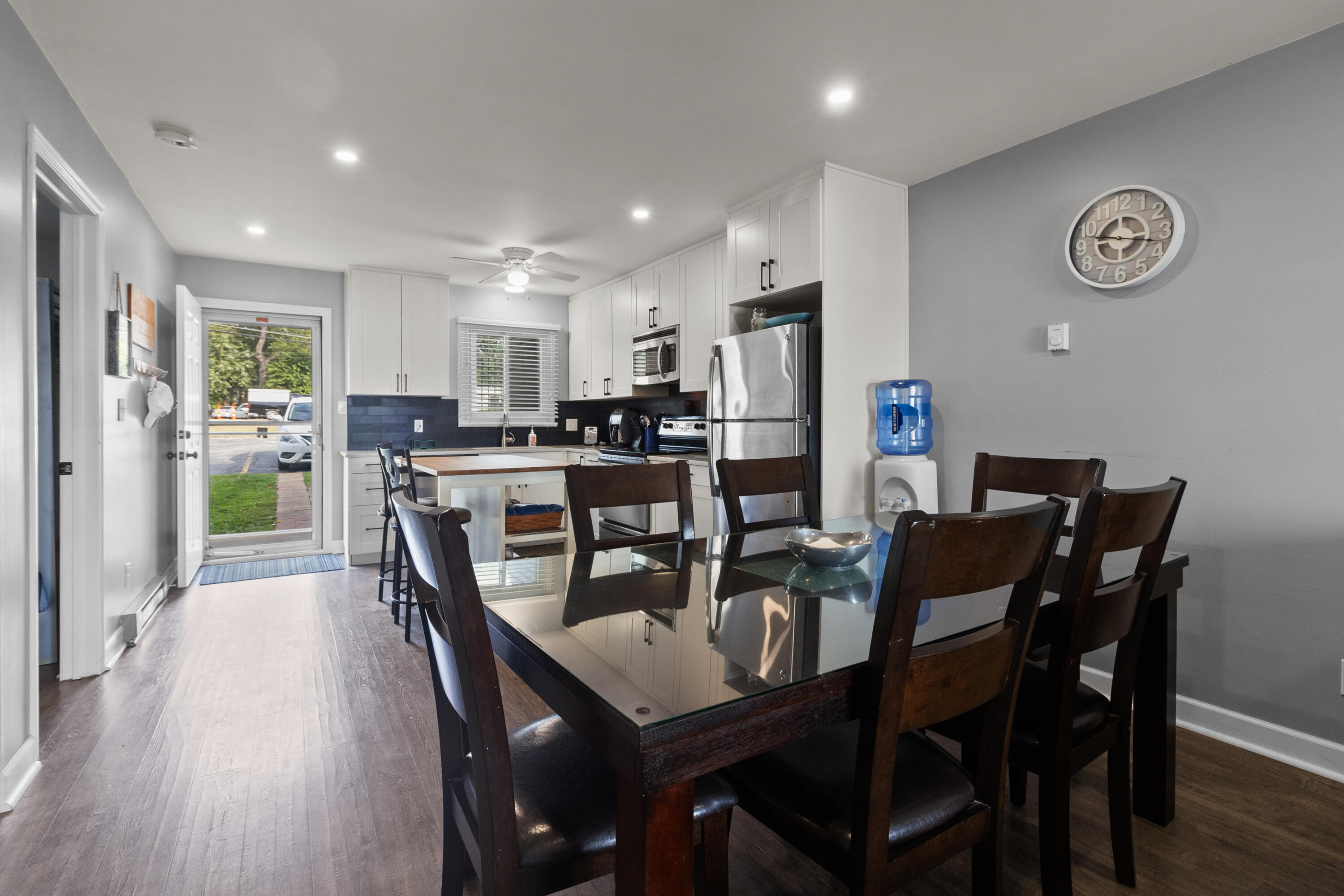 536 N Cogswell Dr Unit: 7