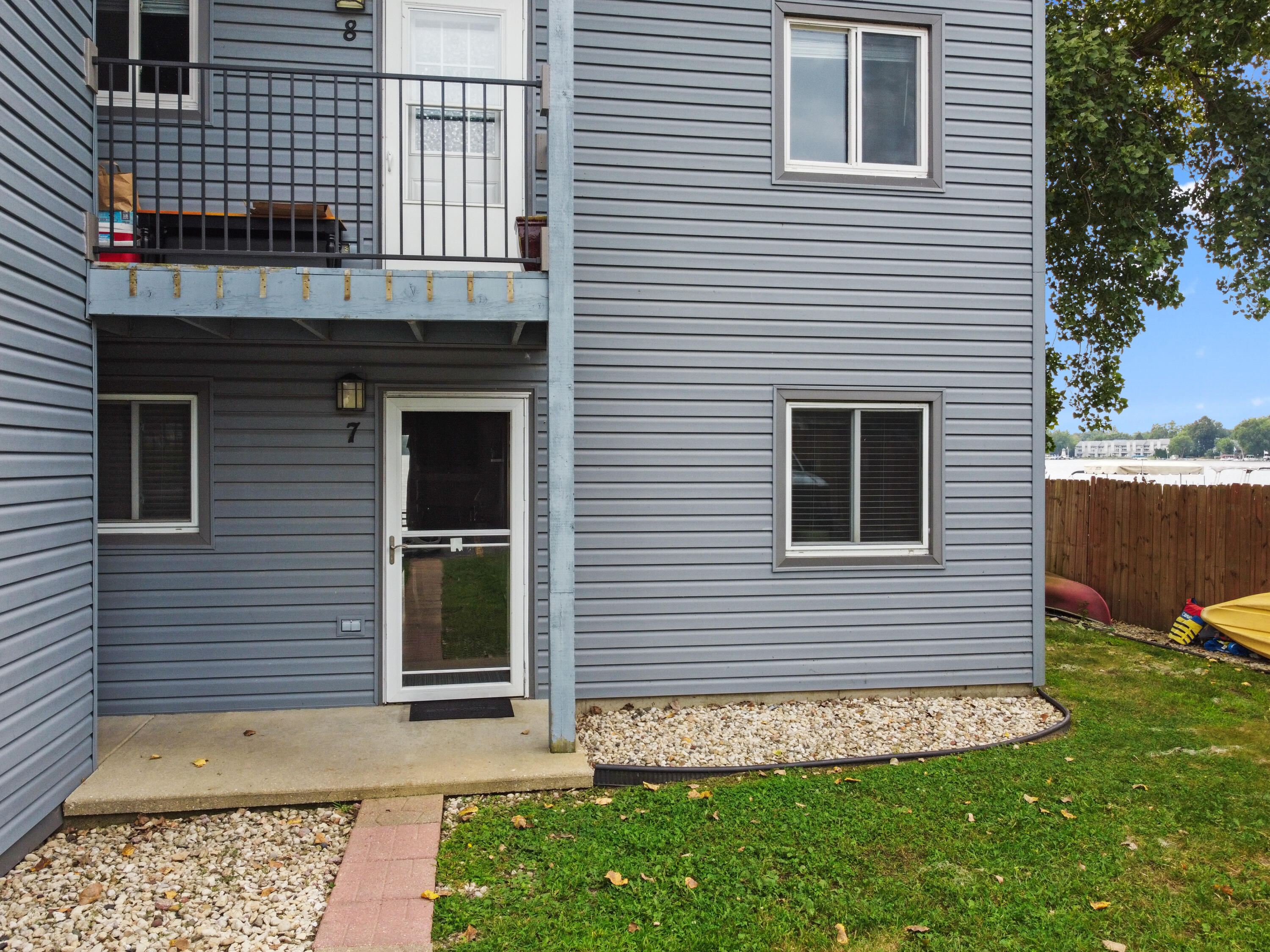 536 N Cogswell Dr Unit: 7