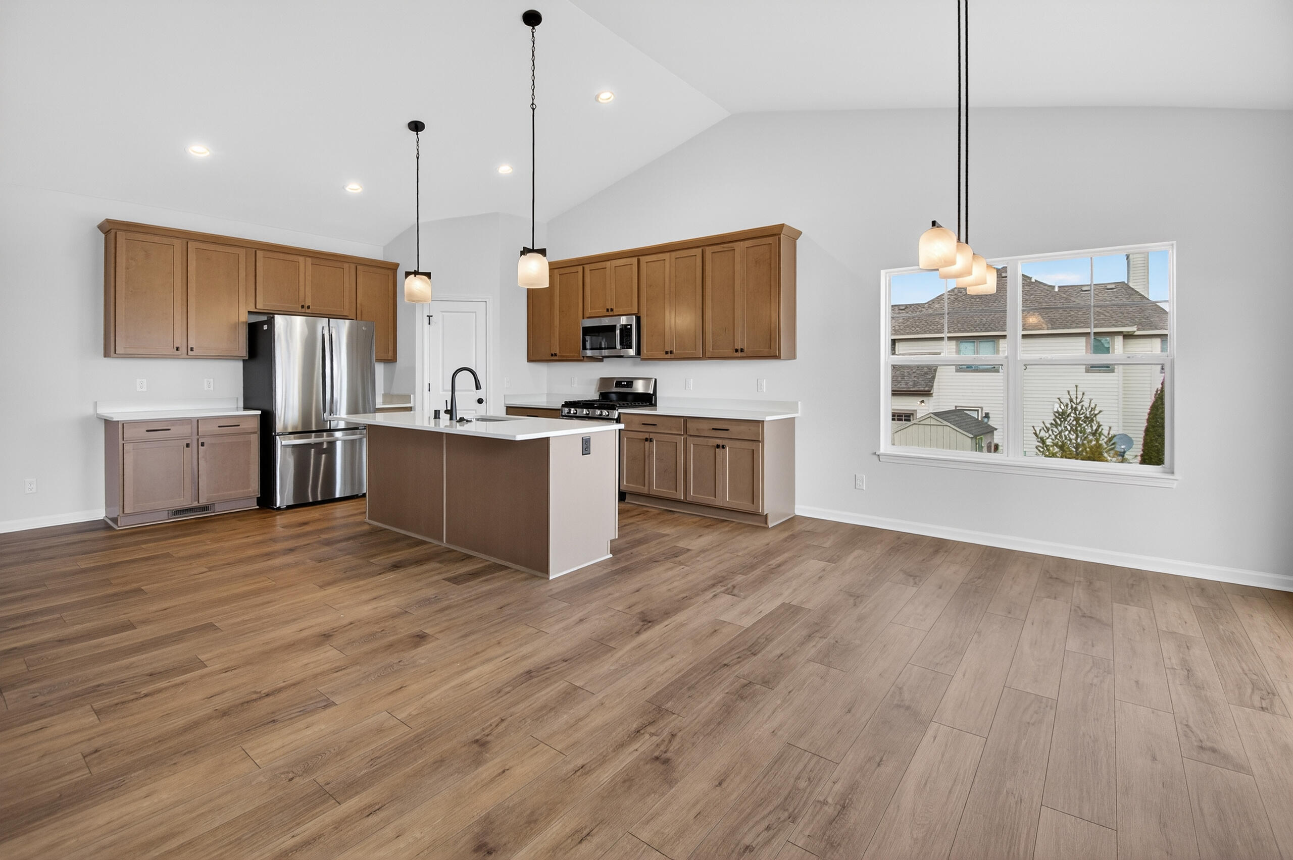 1018 Fairway Dr Unit: Lt77