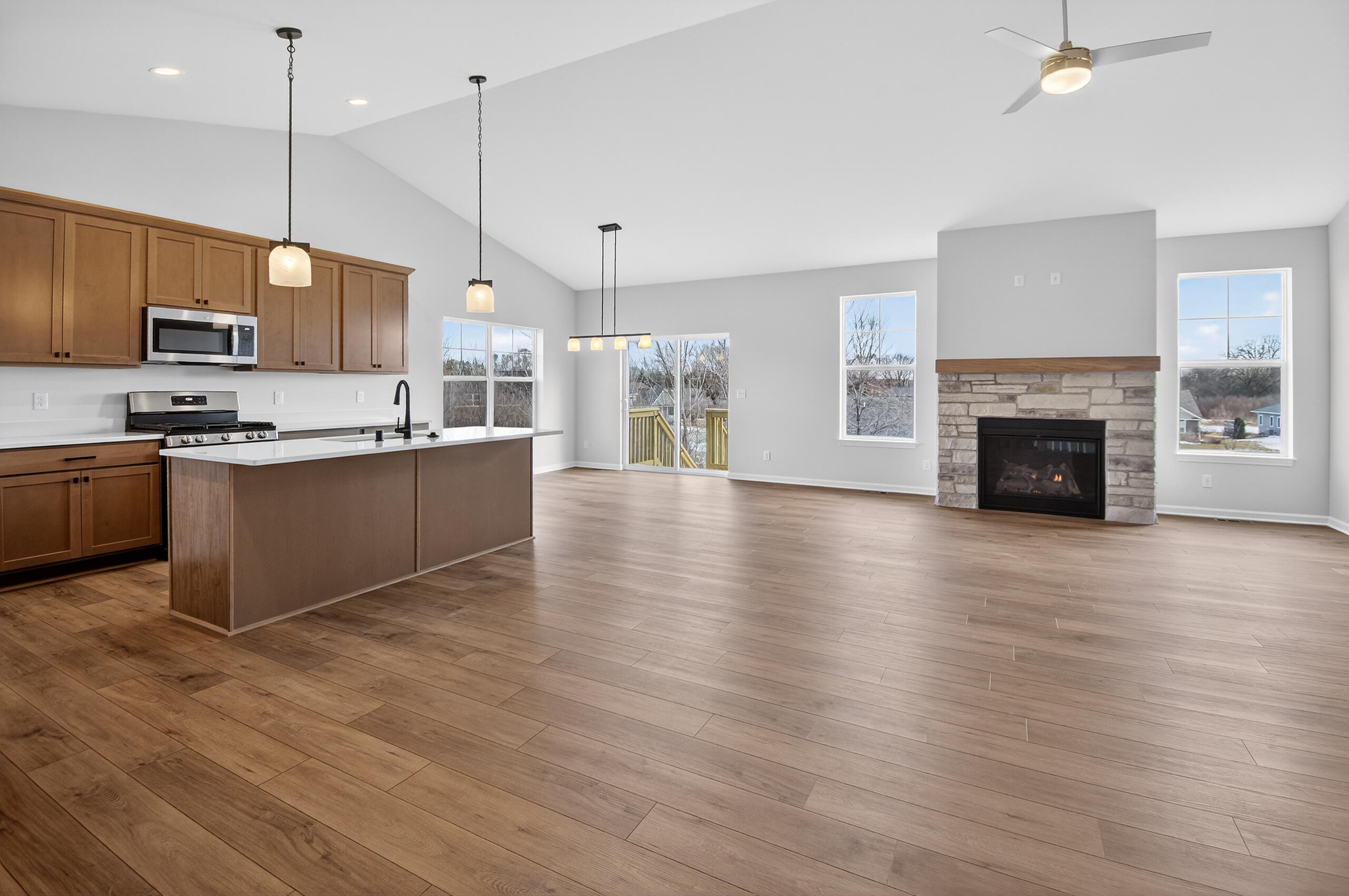 1018 Fairway Dr Unit: Lt77