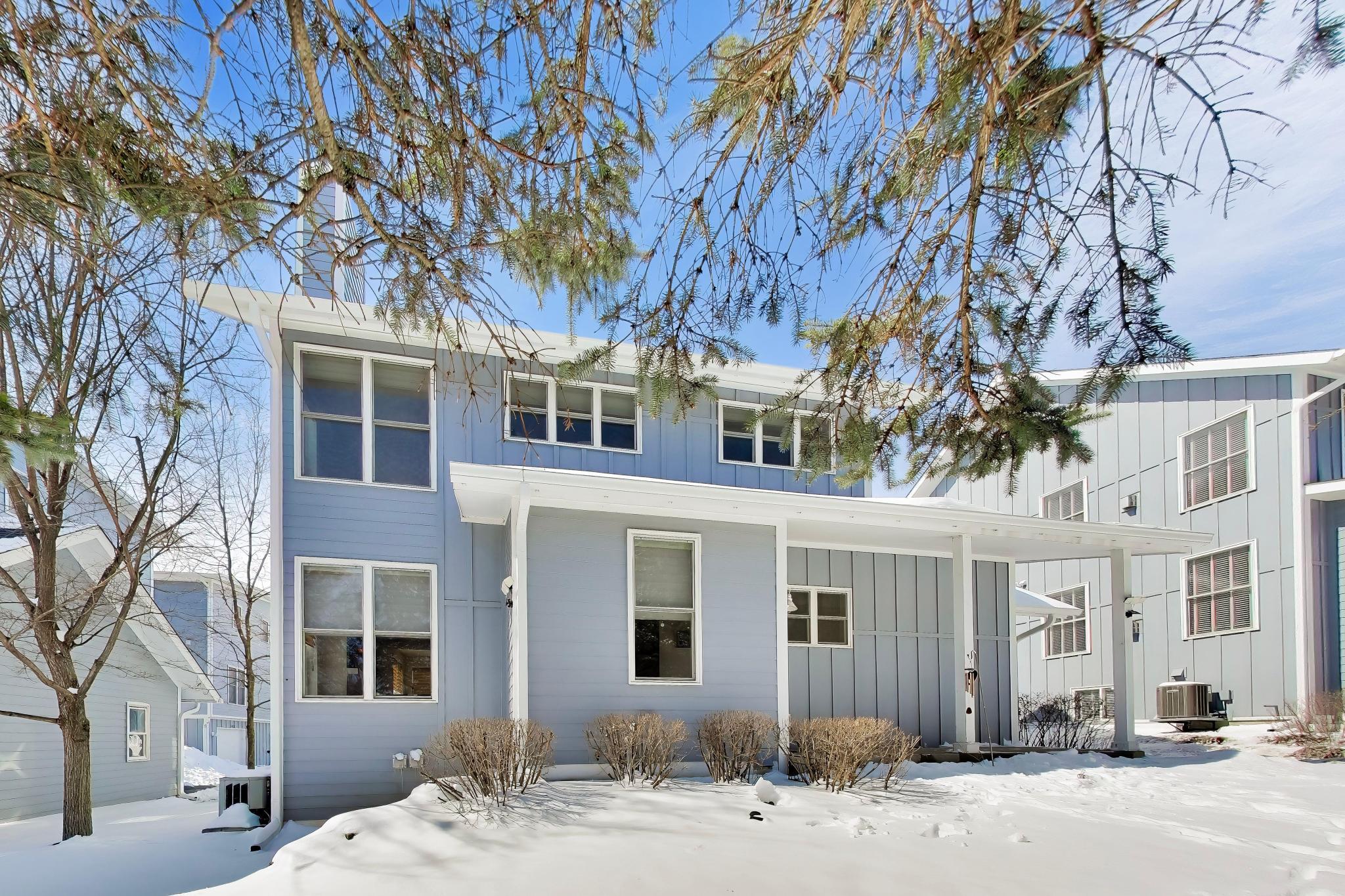 475 Mill St
